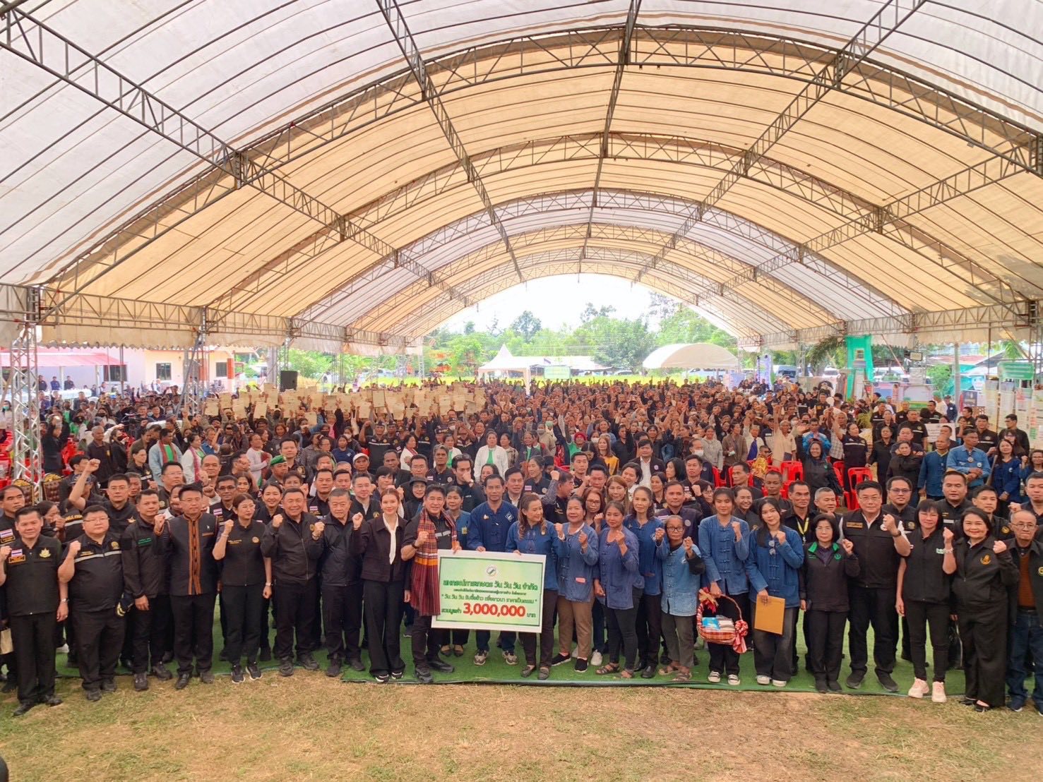 ลงพื้นที่ตรวจราชการและรับฟังปั..ชมภาพ