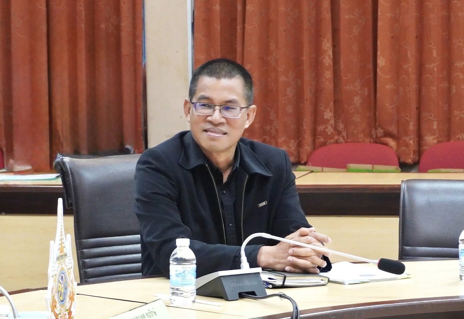 การประชุมหารือเพื่อพิจารณาแนวท..ชมภาพ