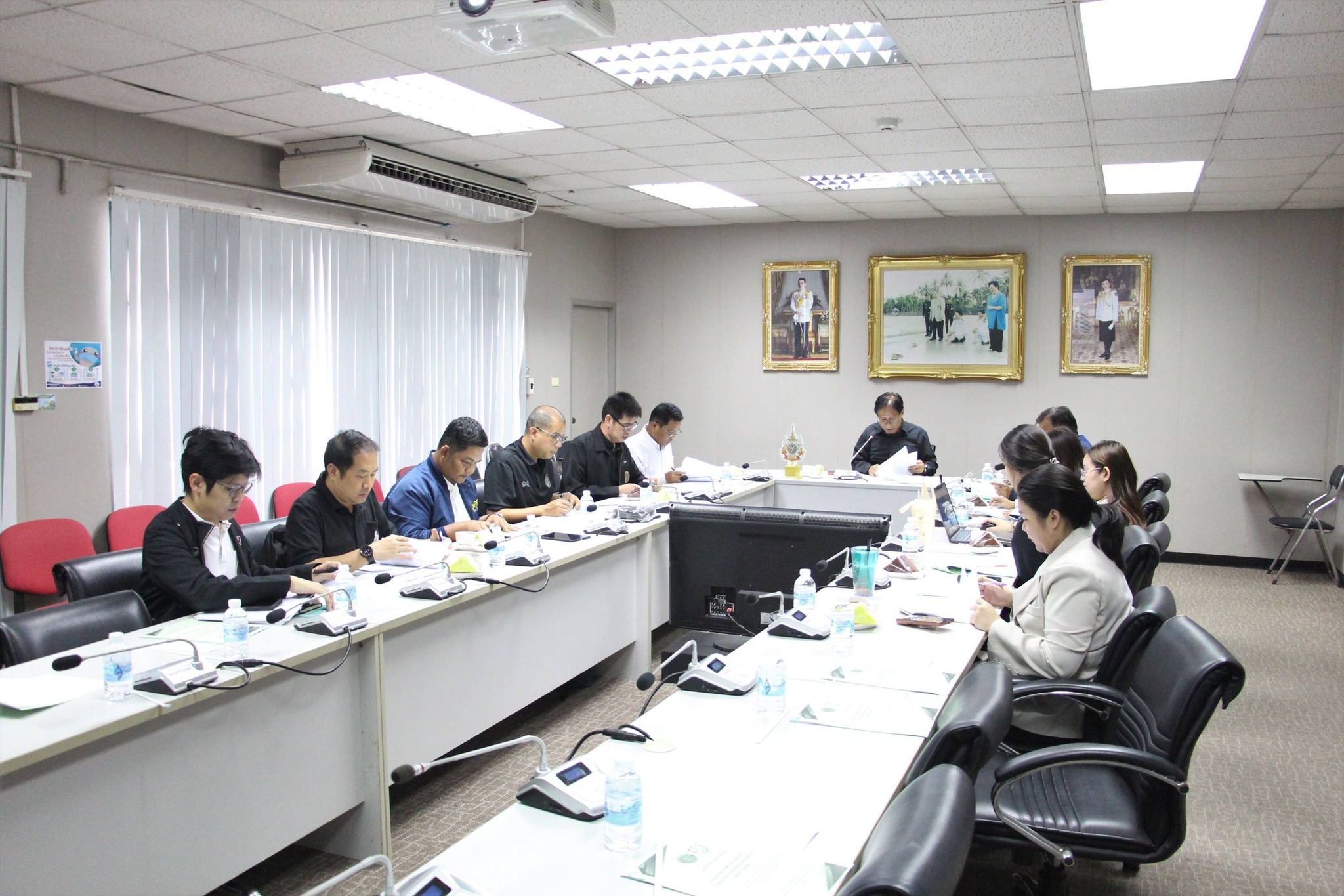 การประชุมคณะกรรมการพิจารณาเกี่