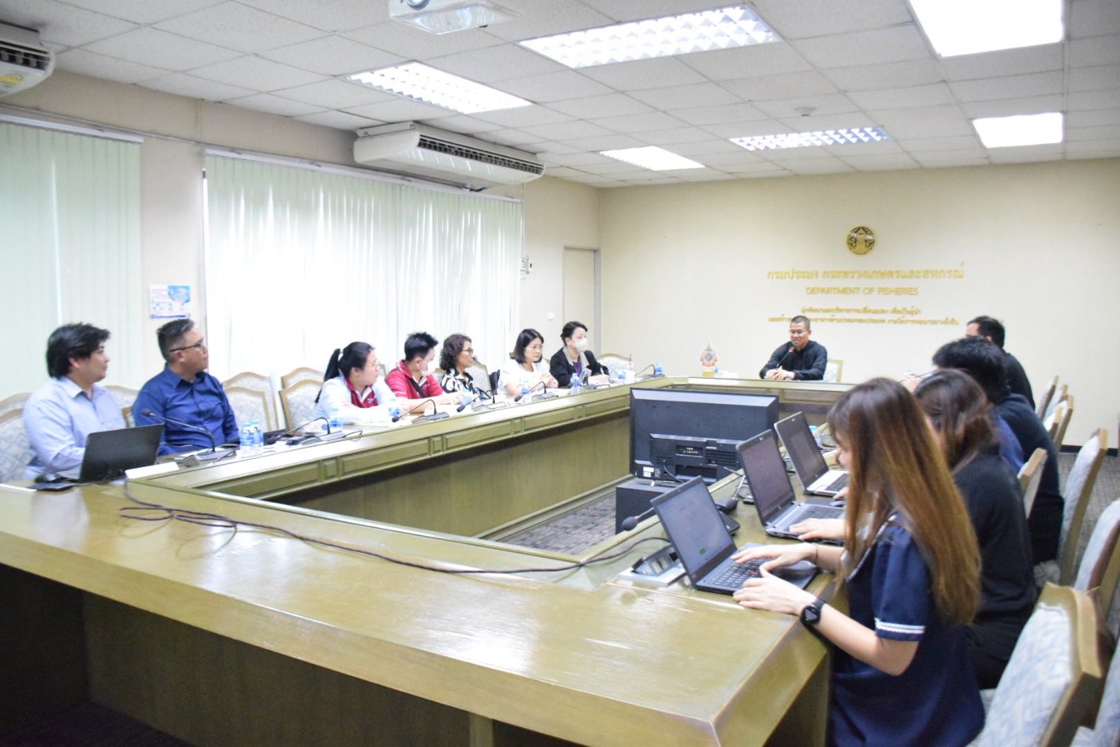 การประชุมหารือร่วมกับบอร์ดบริห..ชมภาพ