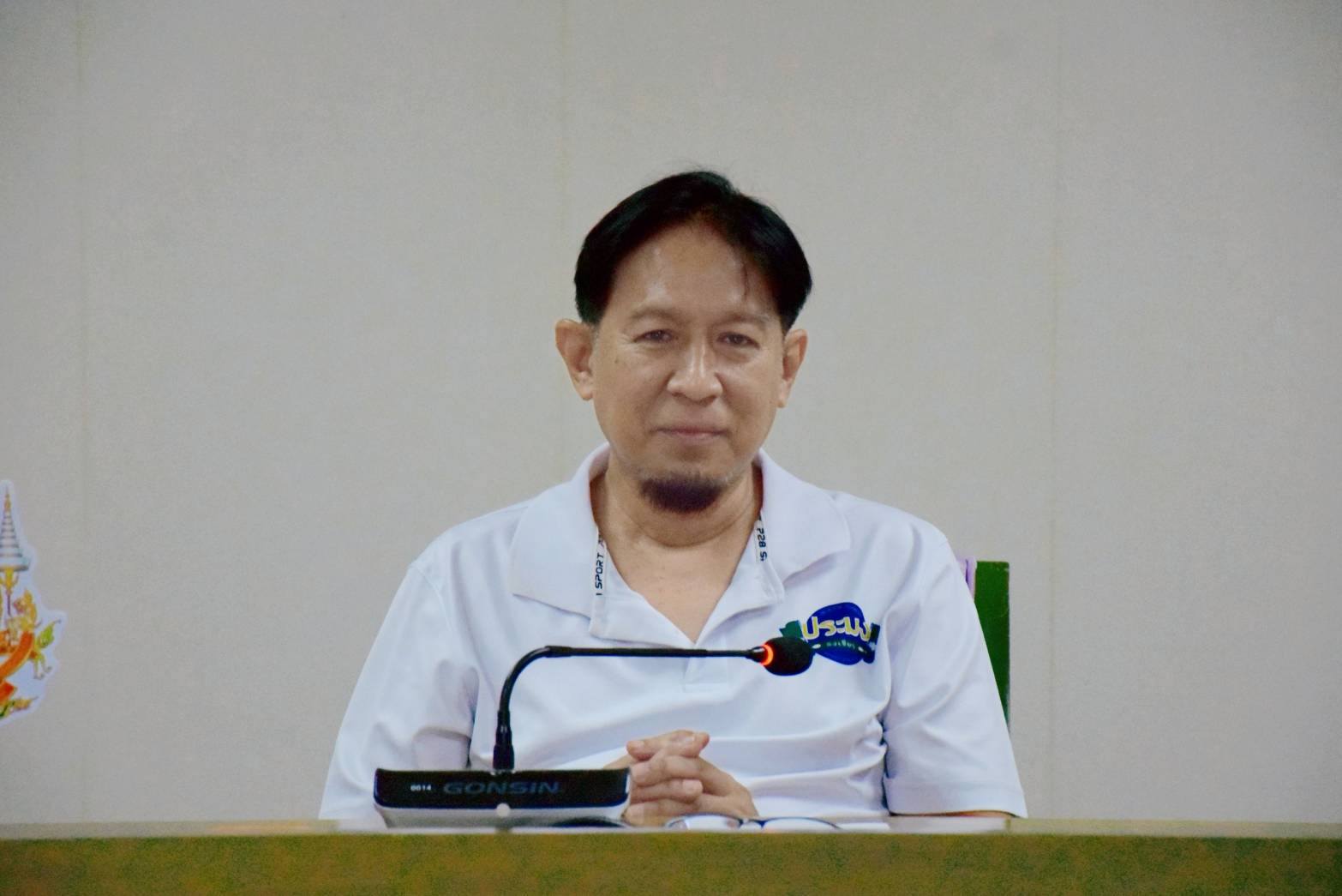 ให้โอวาทแก่ข้าราชการบรรจุใหม่ข