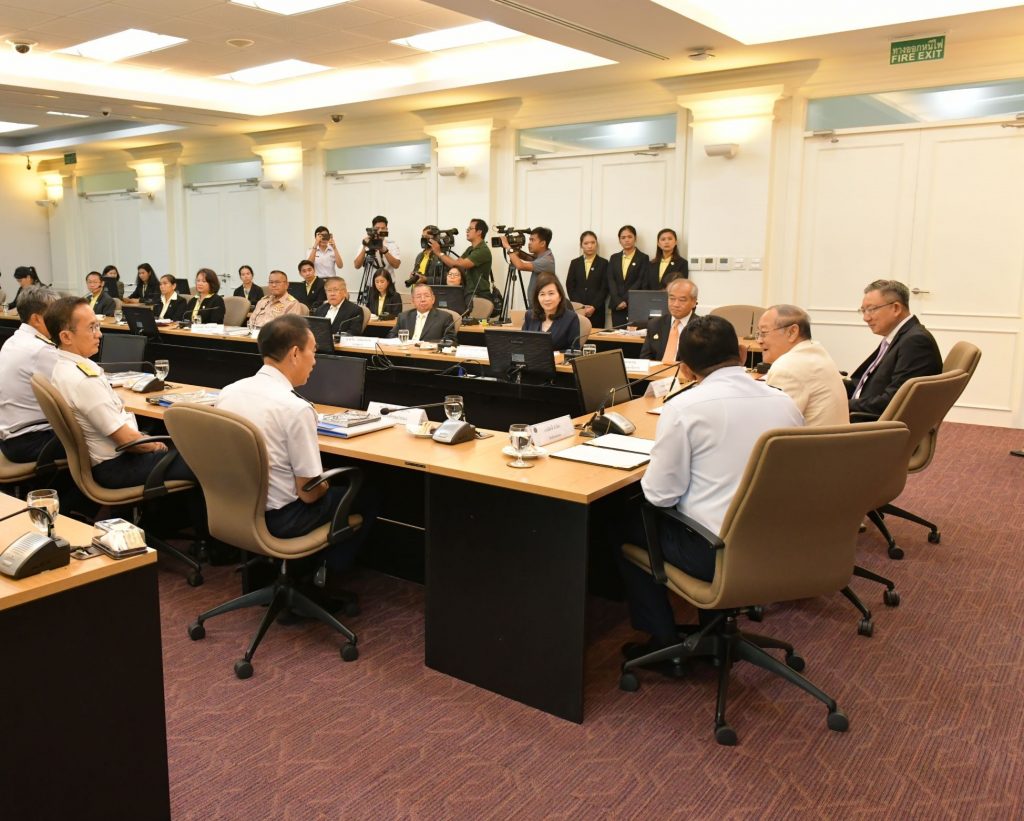 the Department of Fisheries signs an MoU with the Utokapat Foundation, the Hydro - Informatics Institute (Public Organization), to increase the efficiency of water management and fishery resources together