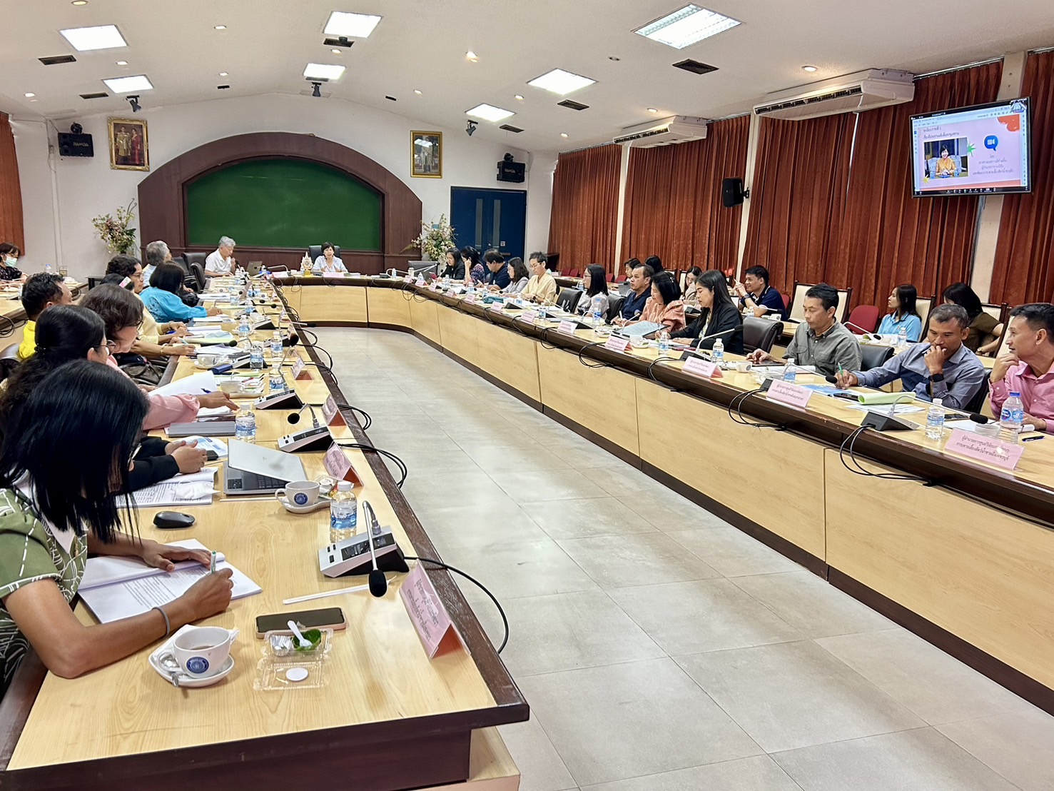 การประชุมกองวิจัยและพัฒนาการเพาะเลี้ยงสัตว์น้ำชายฝั่ง ครั้งที่ 9 ประจำปีงบประมาณ 2567