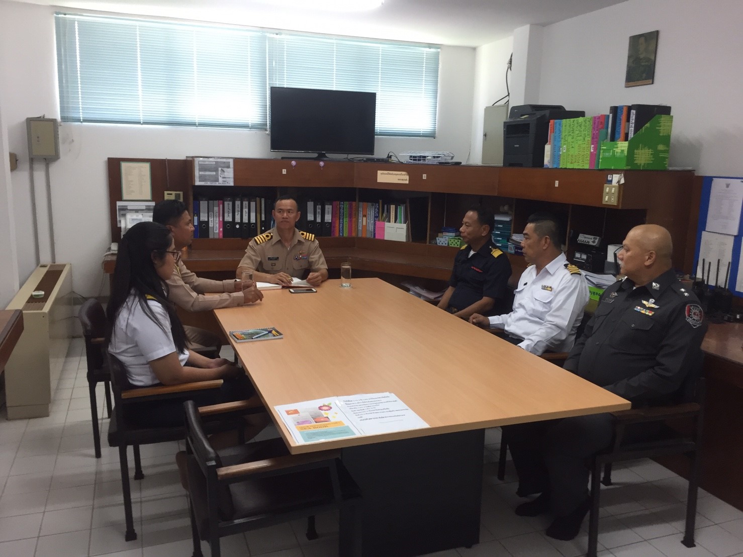 ยินดีต้อนรับ นอ.สมนึก กรอบคำ เข้าดำรงตำแหน่งหัวหน้าศูนย์ควบคุมการแจ้งเข้า-ออก เรือประมง ตราด..คลิก