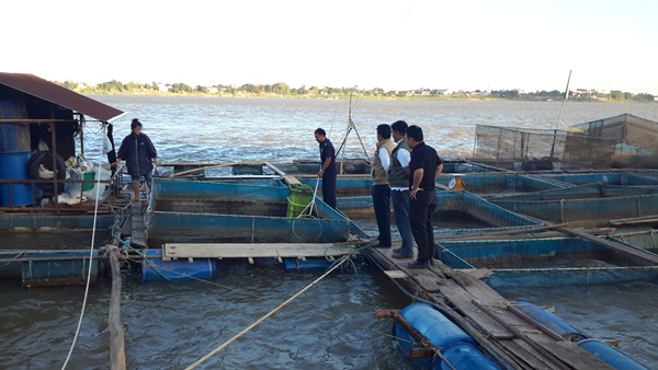 ผู้อำนวยการศูนย์บริหารจัดการด่านตรวจสัตว์น้ำ เขต1 (เชียงราย) ตรวจเยี่ยมการปฏิบัติงานของเจ้าหน้าที่ด่านตรวจสัตว์น้ำจังหวัดมุกดาหาร..คลิก