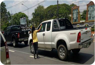 เจ้าหน้าที่ศูนย์วิจัยและพัฒนาการเพาะเลี้ยงสัตว์น้ำจืดอำนาจเจริญ ร่วมจัดตั้งศูนย์บริการประชาชนโดยหน่วยงานกระทรวงเกษตรและสหกรณ์ในพื้นที่จังหวัดอำนาจเจริญ ช่วงวันหยุดเทศกาลสงกรานต์..คลิก