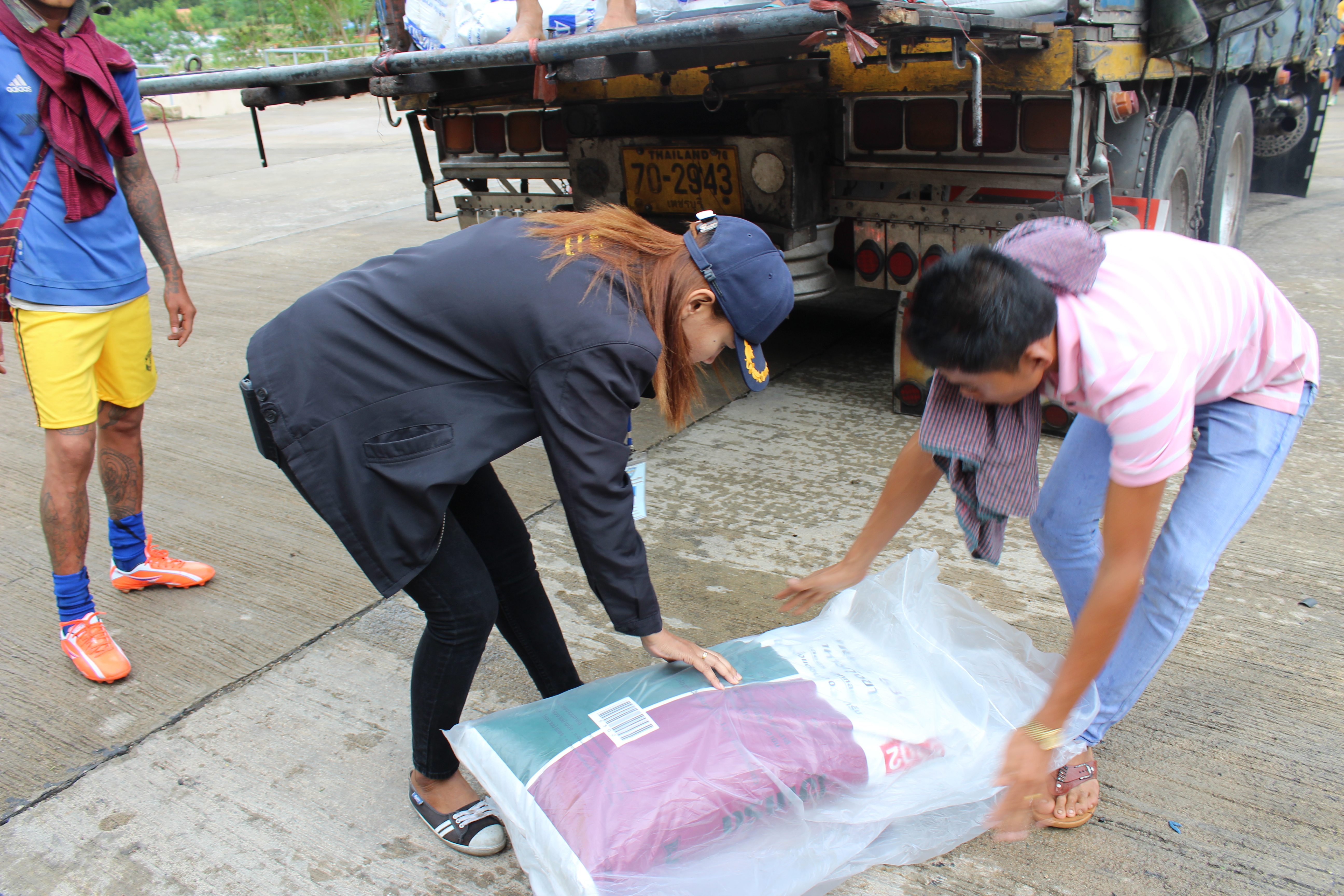 สินค้าส่งออกไปประเทศเมียนมาร์..คลิก