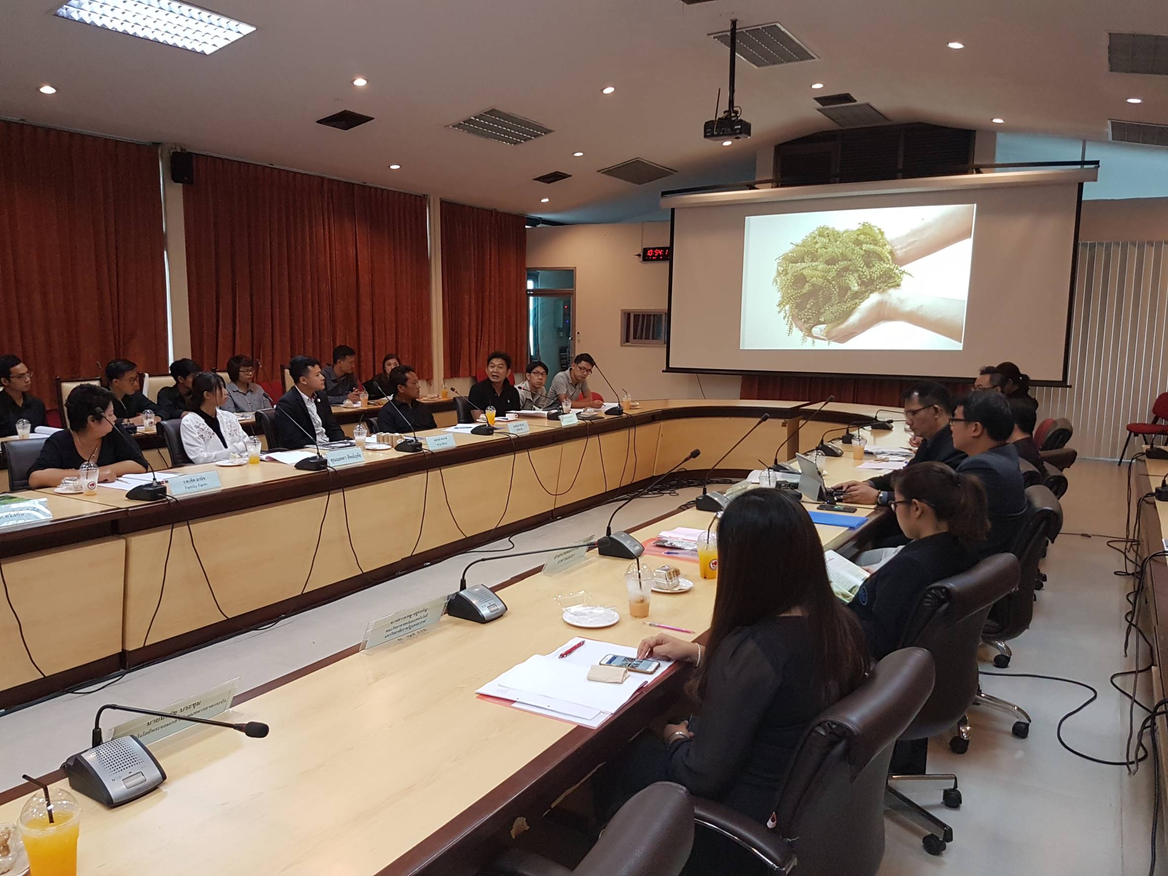 ประชุมหารือรับฟังข้อคิดเห็นข้อเสนอแนะแนวทางการขับเคลื่อนการเพาะเลี้ยงสาหร่ายพวงองุ่นเชิงพาณิชย์..คลิก