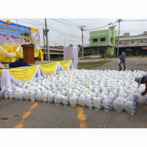 ปล่อยพันธุ์สัตว์น้ำวันประมงแห่งชาติจังหวัดกำแพงเพชร ปี 2560