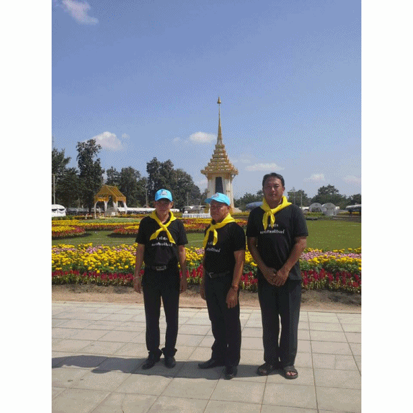 จิตอาสาเฉพาะกิจ งานพระราชพิธีถวายพระเพลิงพระบรมศพ เพื่อรวมพลังความรักอันมีค่า รวมพลังน้ำใจ ของปวงชนชาวไทย