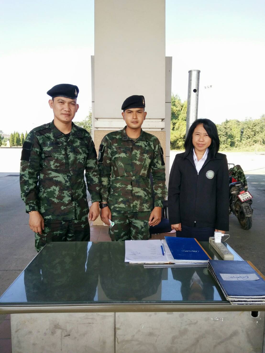 บูรณาการตรวจร่วมกับเจ้าหน้าที่ทหารกองพันทหารม้าที่ 13 ตรวจป้องกันการลักลอบการค้าสัตว์น้ำที่ผิดกฎหมาย..คลิก