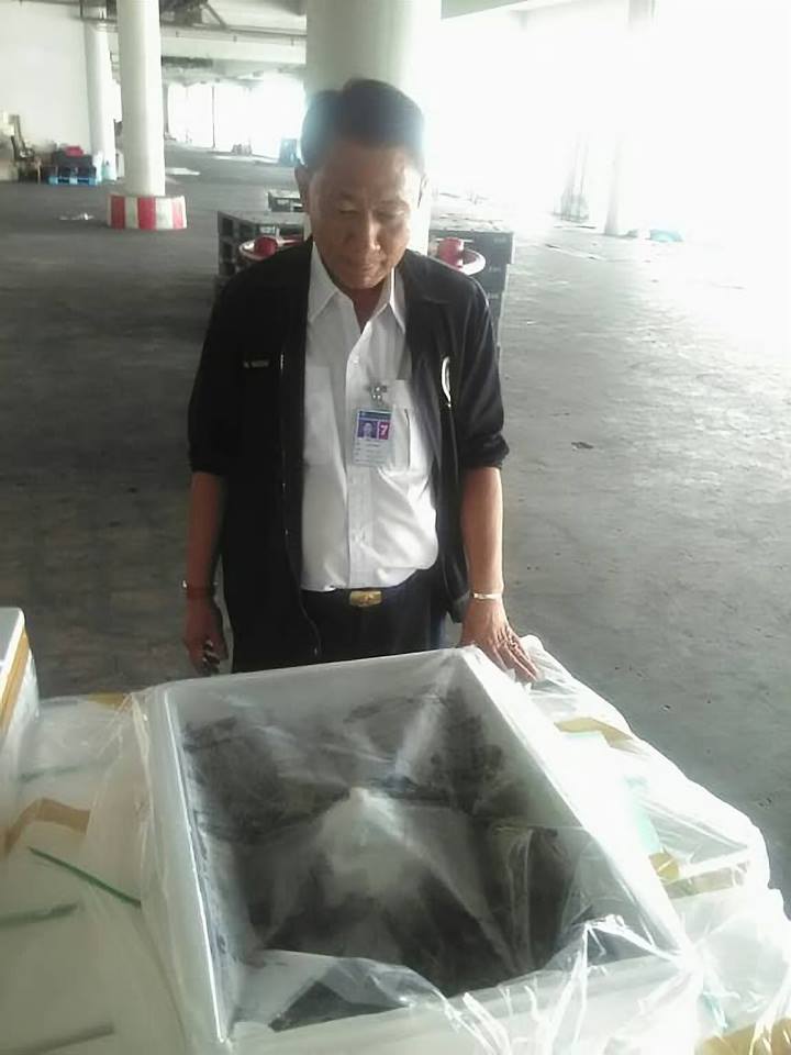 ด่านตรวจสัตว์นำ้ท่าอากาศยานดอนเมือง ตรวจสอบสินค้าสัตว์นำ้ส่งออก..คลิก