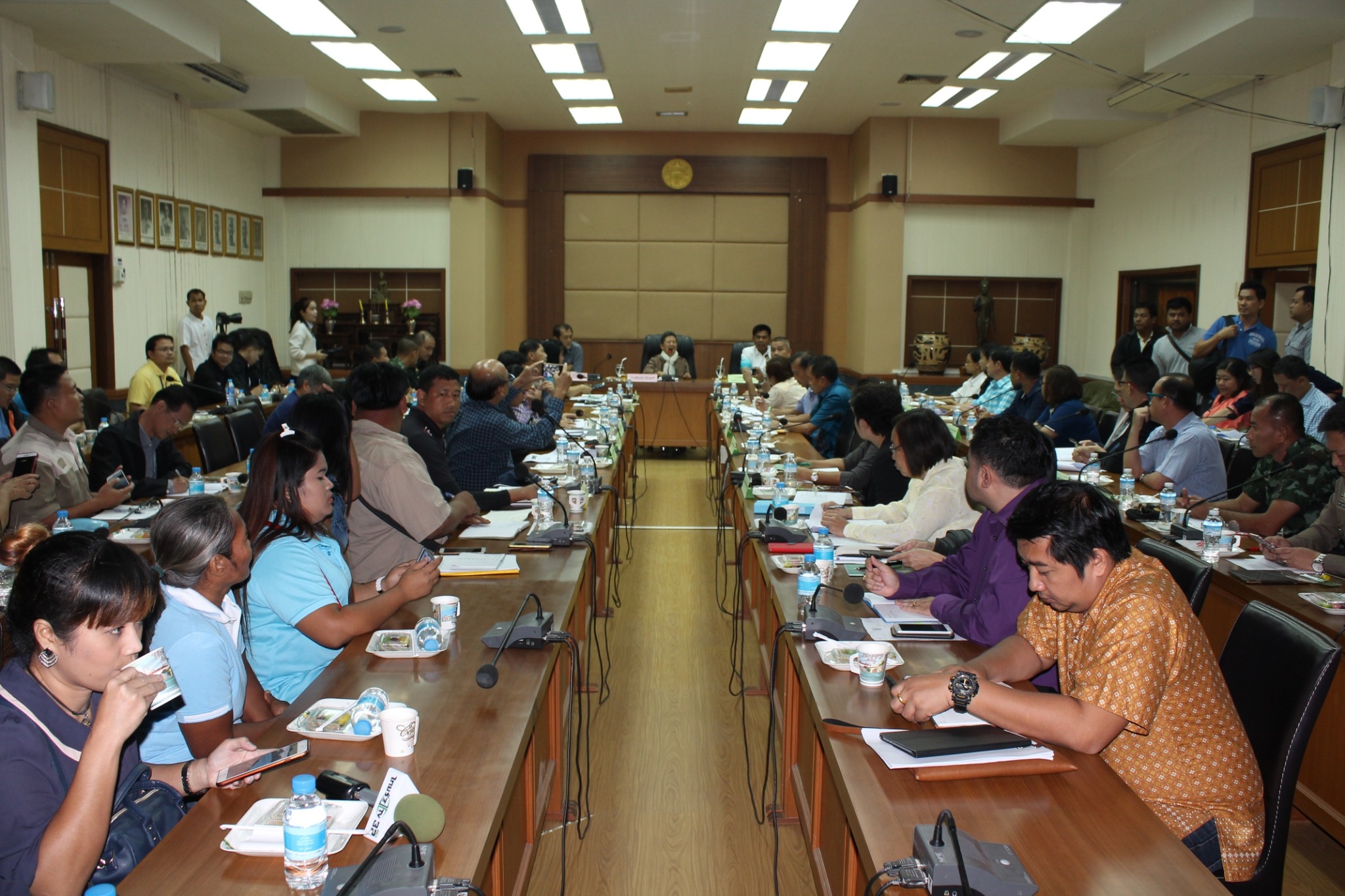 ร่วมประชุมเรื่องน้ำเสียจากฟาร์มสุกรในพื้นที่จังหวัดราชบุรี..คลิก
