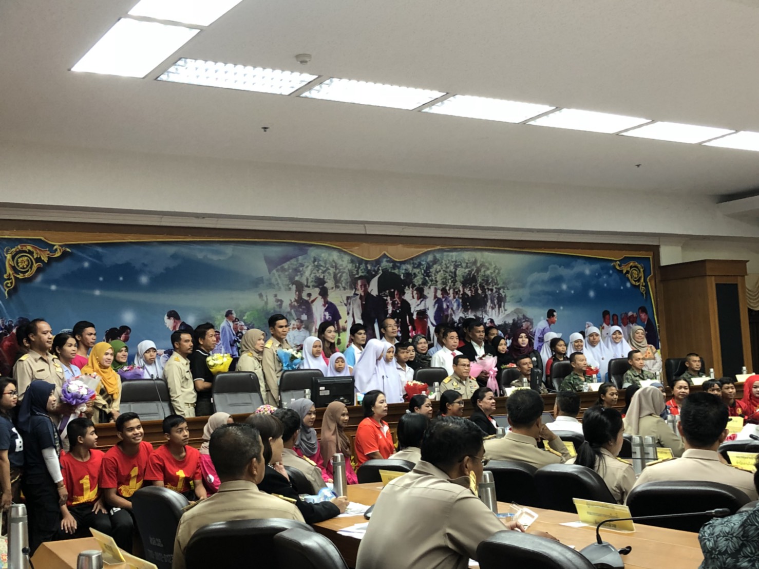 ศจร.นราธิวาส ได้ร่วมประชุม คณะกรมการจังหวัด หัวหน้าส่วนราชการ หัวหน้าหน่วยงานรัฐวิสาหกิจ นายอำเภอ และผู้บริหารส่วนท้องถิ่น ครั้งที่ 15/2561 ประจำเดือนมีนาคม 2561..คลิก