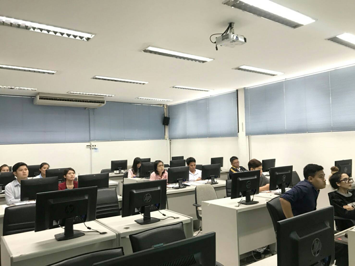 การจัดอบรมด้านเทคนิคสำหรับระบบ helpdesk..คลิก