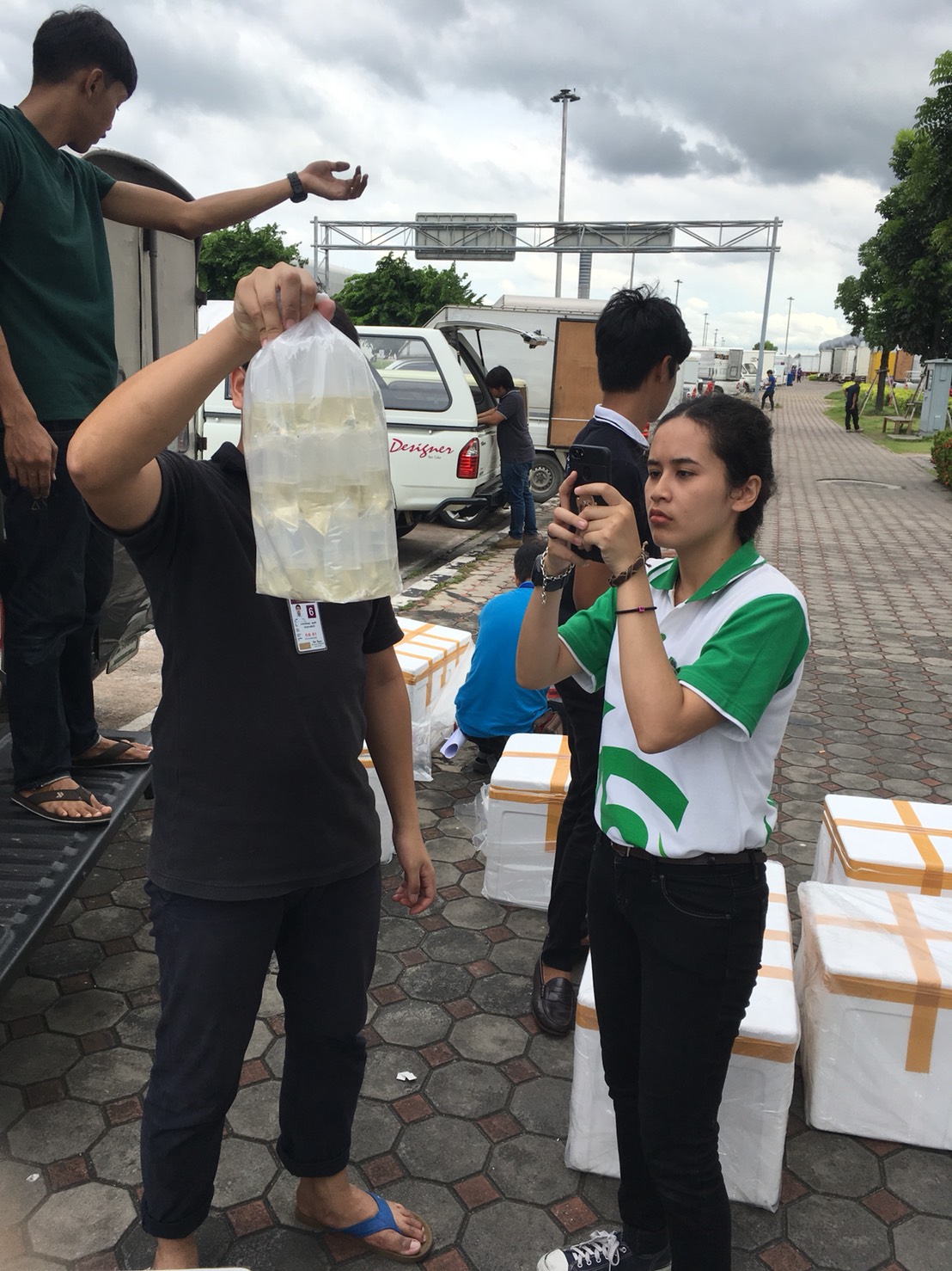 ประชาสัมพันธ์รายงานการปฏิบัติหน้าที่ด่านตรวจสัตว์น้ำท่าอากาศยานสุวรรณภูมิ ประจำวันที่ 16 มิถุนายน 2561