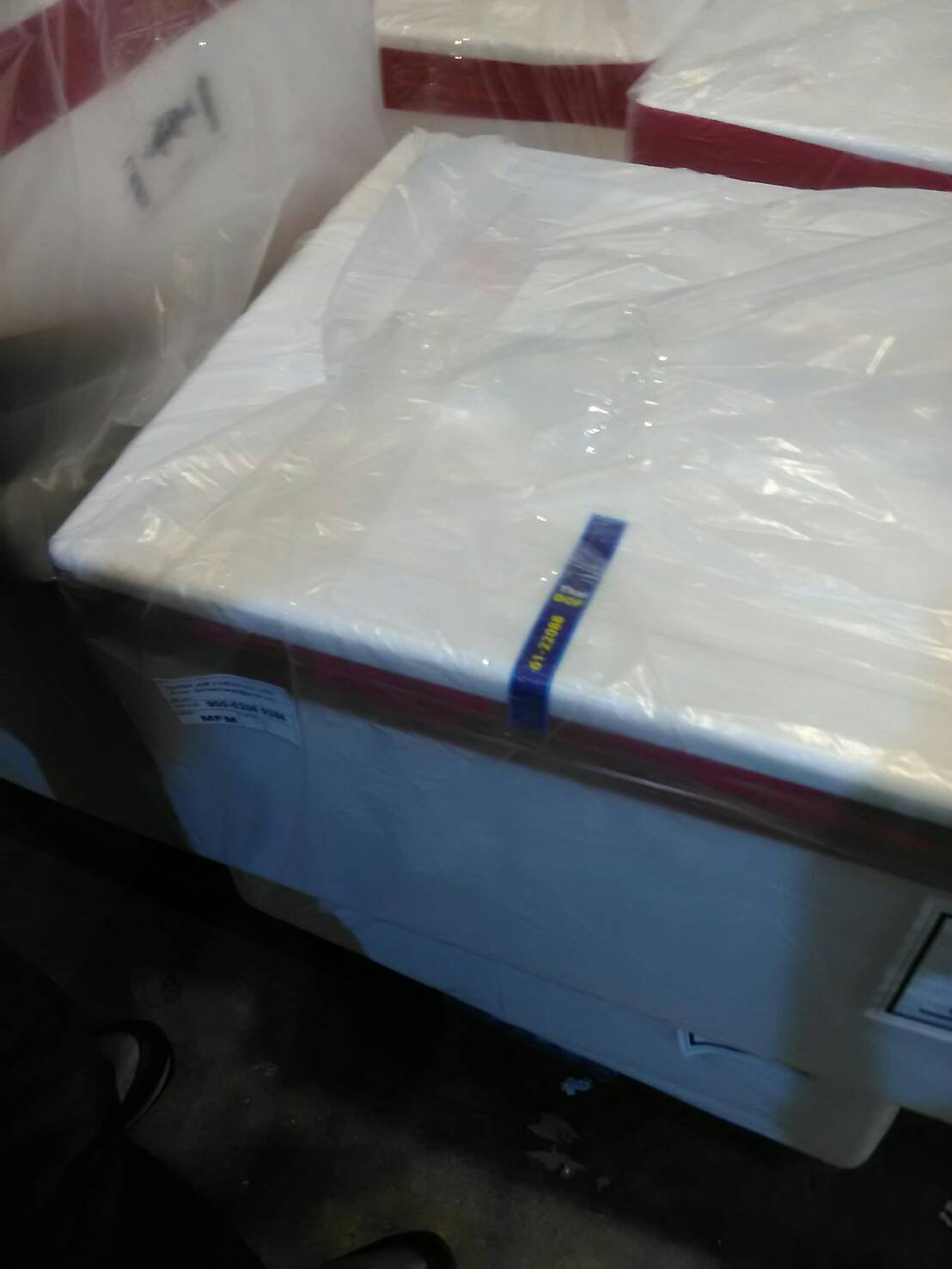 ด่านตรวจสัตว์นำ้ท่าอากาศยานดอนเมือง ตรวจสอบสินค้าสัตว์นำ้ส่งออก..คลิก