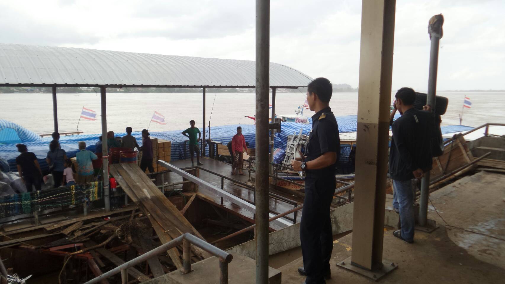 ตรวจป้องการการลักลอบการค้าสัตว์น้ำผิดกฎหมาย..คลิก