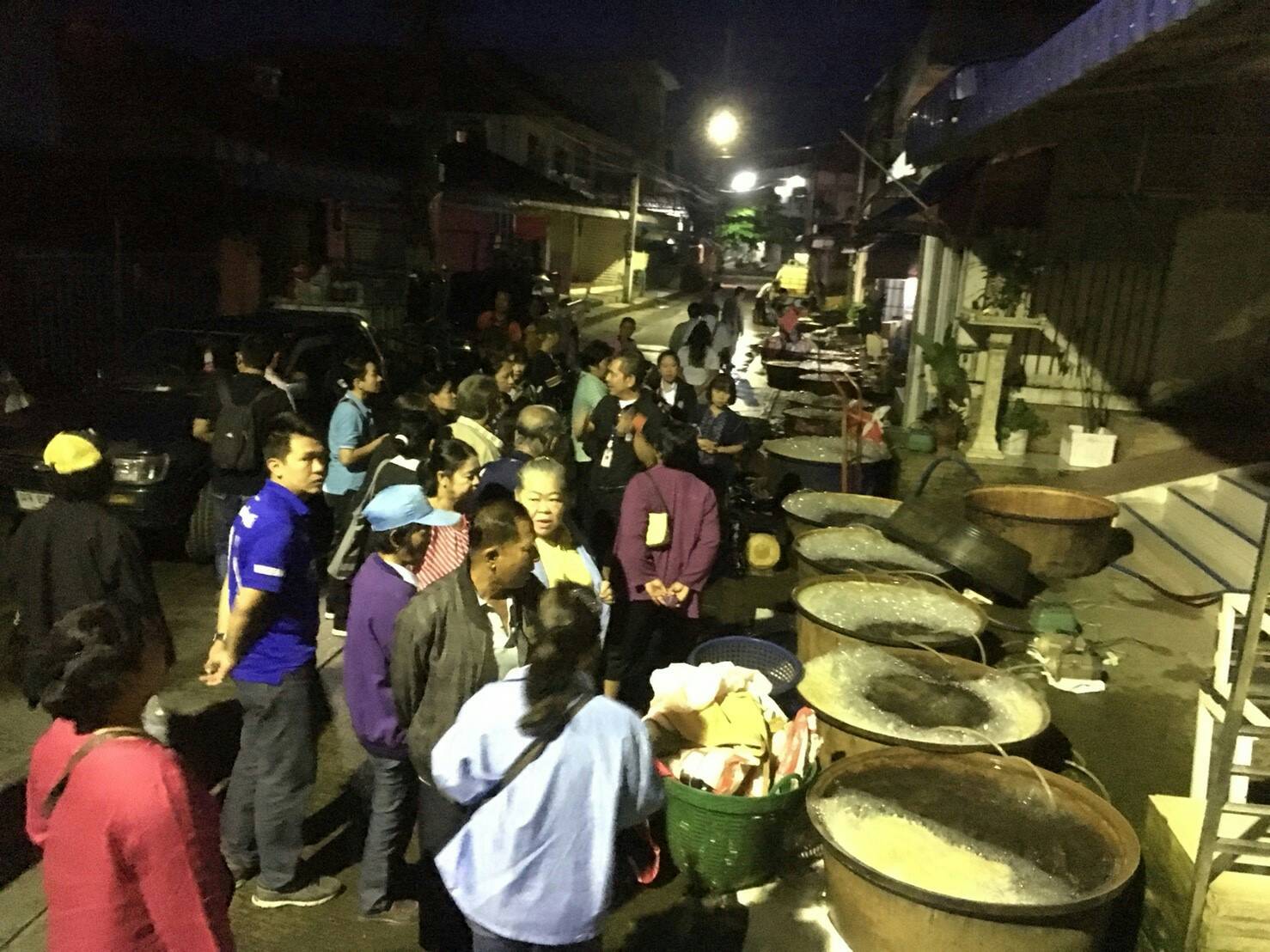 นายแสงศักดา กาลานุสนธิ์ ผู้อำนวยการศูนย์บริหารจัดการด่านตรวจสัตว์น้ำเขต 1 (เชียงราย) มอบหมายให้เจ้าหน้าที่ศูนย์ฯ ต้อนรับคณะเจ้าหน้าที่จากสำนักงานประมงจังหวัดนครนายก และเกษตรกรผู้เพาะเลี้ยงสัตว์น้ำจังหวัดนครนายก ที่เดินทางมาศึกษาดูงานการส่งออกสินค้าสัตว์น้ำ..คลิก