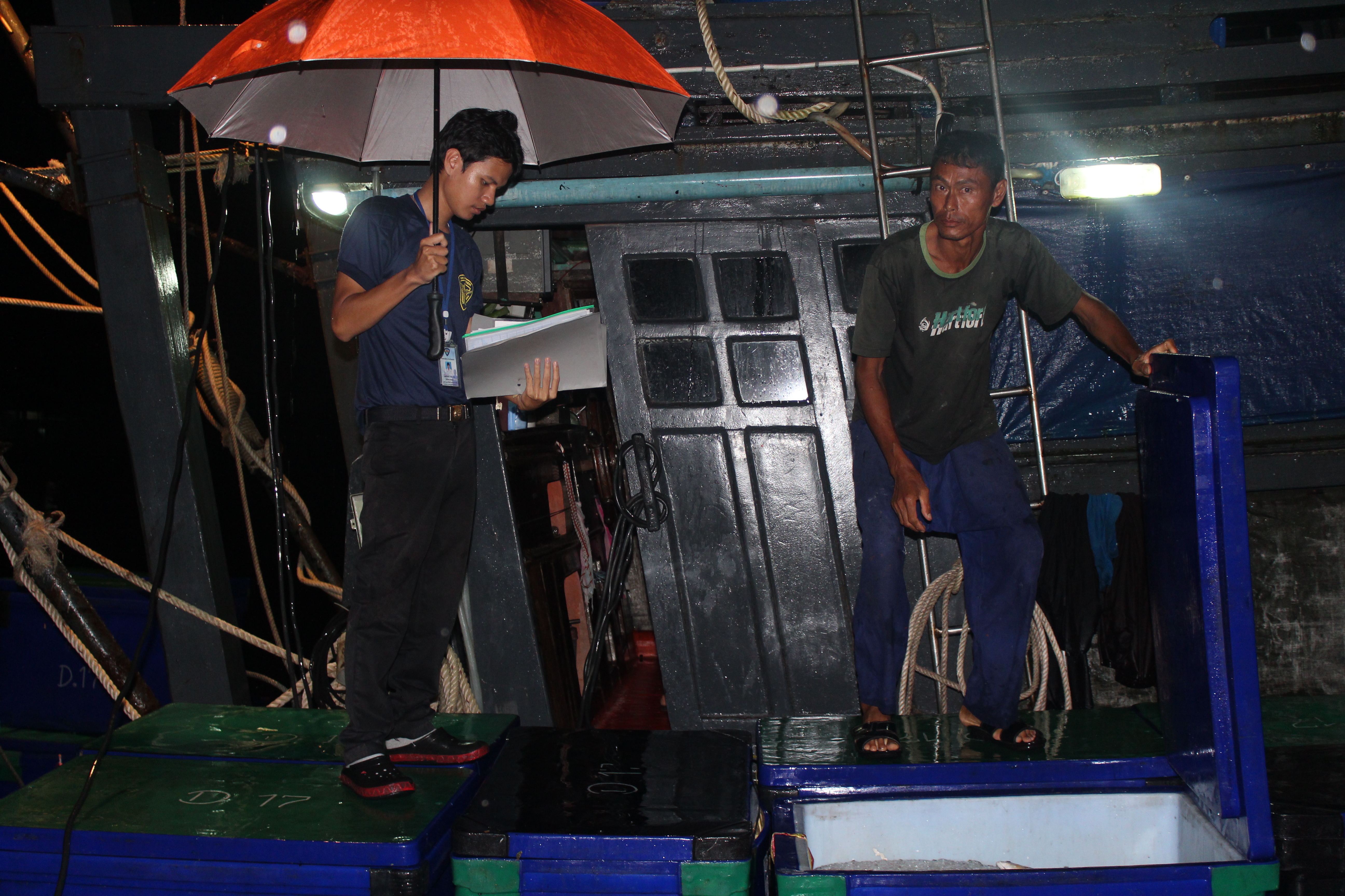 ตรวจสอบเรือและสินค้านำเข้าจากประเทศ MYANMAR