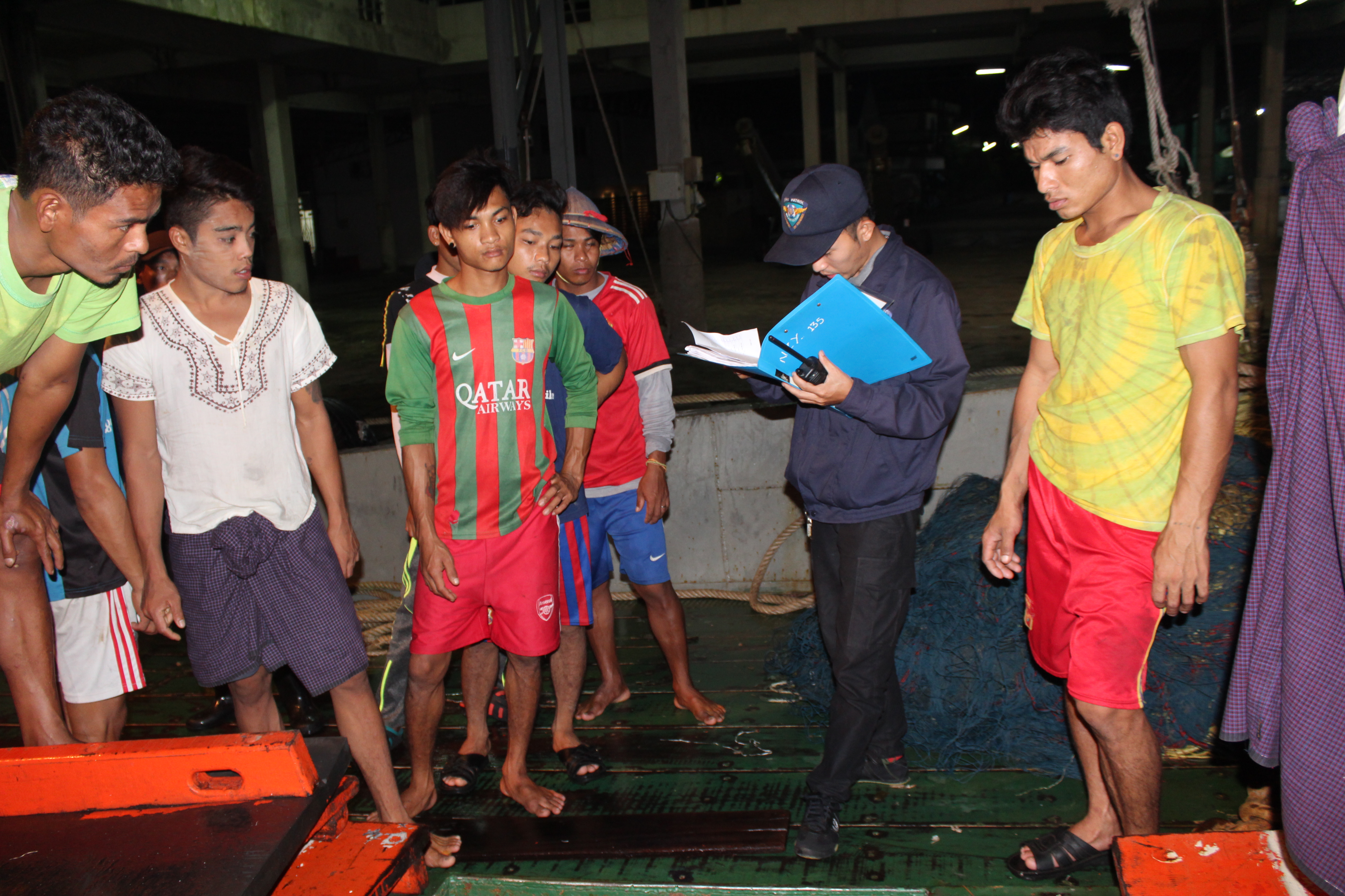 ตรวจสอบเรือและสินค้านำเข้าจากประเทศ MYANMAR