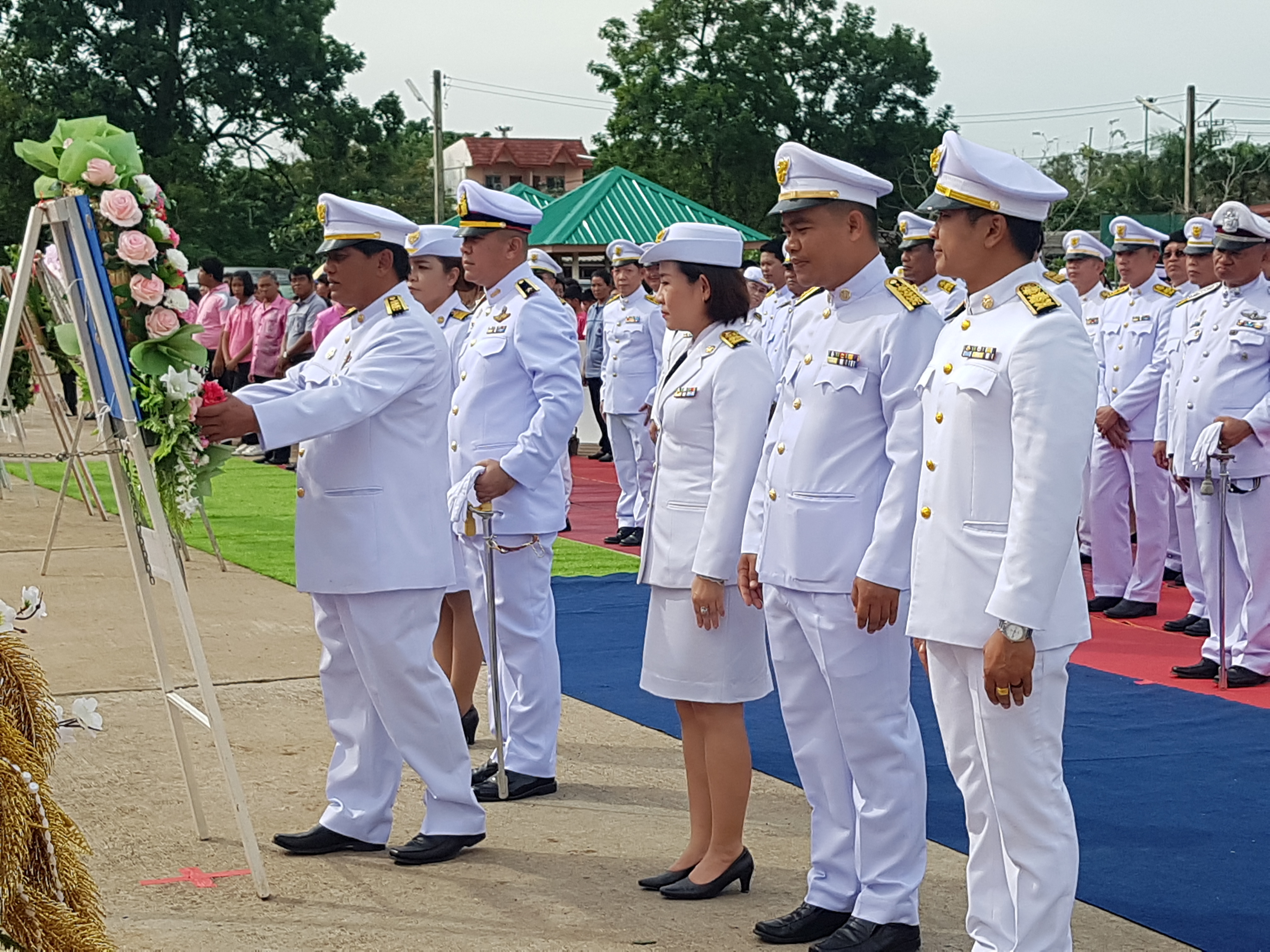 ร่วมพิธีวางพวงมาลา และถวายบังคมเนื่องในวันปิยมหาราช..คลิก