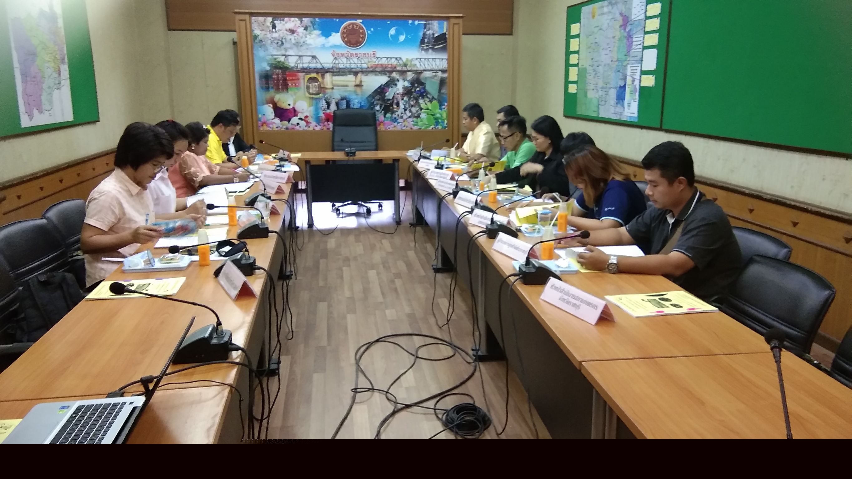ร่วมประชุมคณะกรรมการบริหารศูนย์ติดตามและแก้ไขปัญหาด้านการเกษตรจังหวัดราชบุรี..คลิก