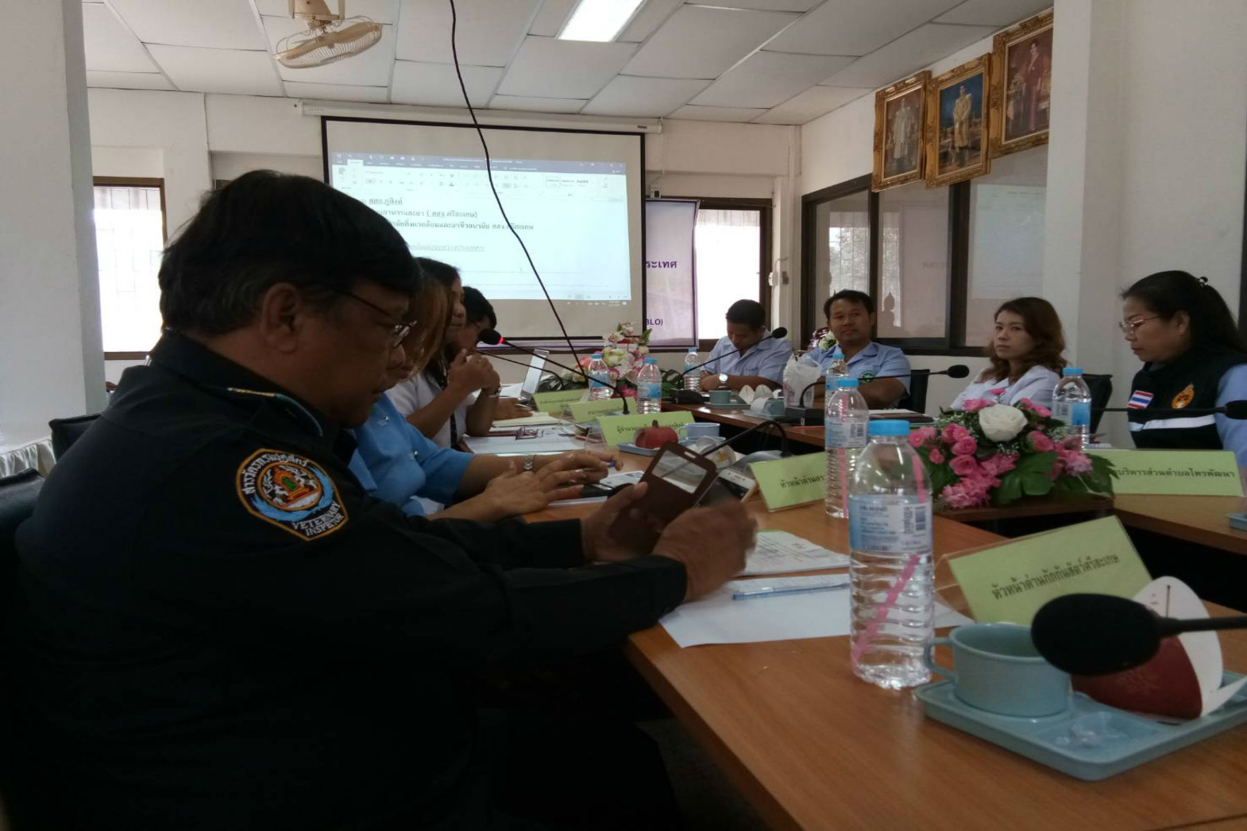 สำนักงานประมงจังหวัดศรีสะเกษ เข้าร่วมประชุมคณะทำงานประจำช่องทางเข้าออกด่านพรมแดนช่องสะงำ จังหวัดศรีสะเกษ..คลิก
