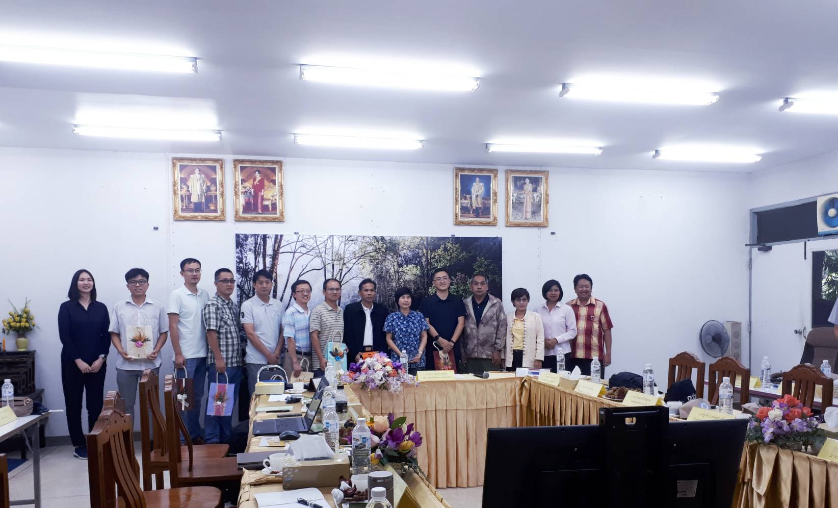 ร่วมรับฟังการบรรยายของผู้เชี่ยวชาญและทีมวิจัยจากสถาบันเครื่องจักรกลและอุปกรณ์การประมง สถาบันวิทยาศาสตร์การประมงแห่งสาธารณรัฐประชาชนจีน..คลิก