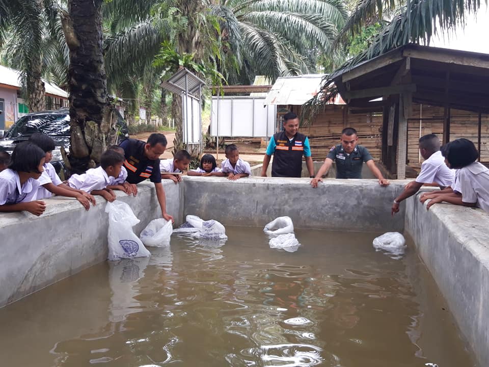 ส่งมอบปัจจัยการผลิต โครงการสนับสนุนด้านการประมงตามพระราชดำริ สมเด็จพระเทพรัตนราชสุดาฯ สยามบรมราชกุมารี ประจำปีงบประมาณ 2562..คลิก