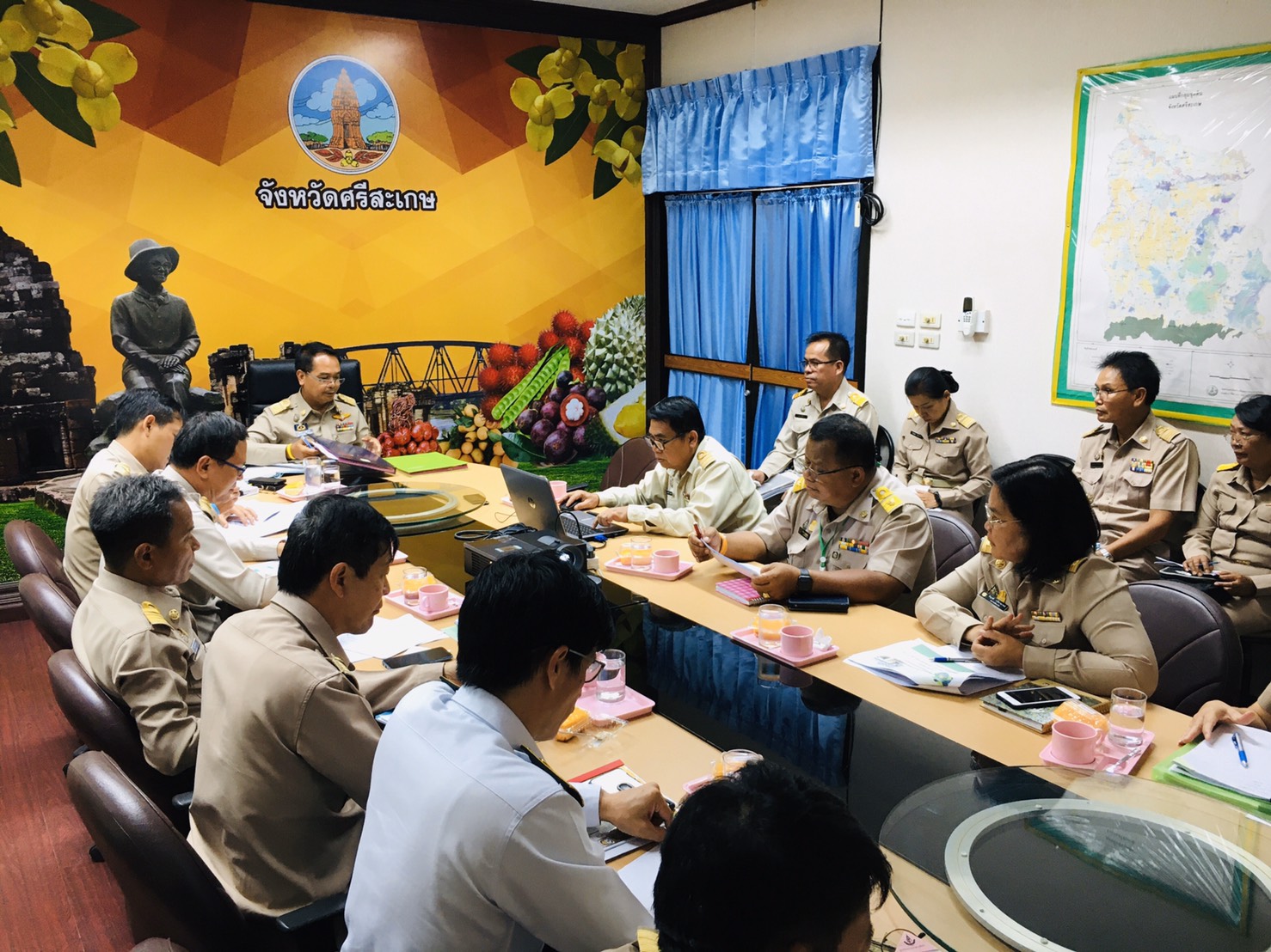 สำนักงานประมงจังหวัดศรีสะเกษ ร่วมประชุมรายงานผลการปฏิบัติงานและแนวทางการขับเคลื่อนภารกิจสำคัญ เพื่อการพัฒนาจังหวัดศรีสะเกษ..คลิก