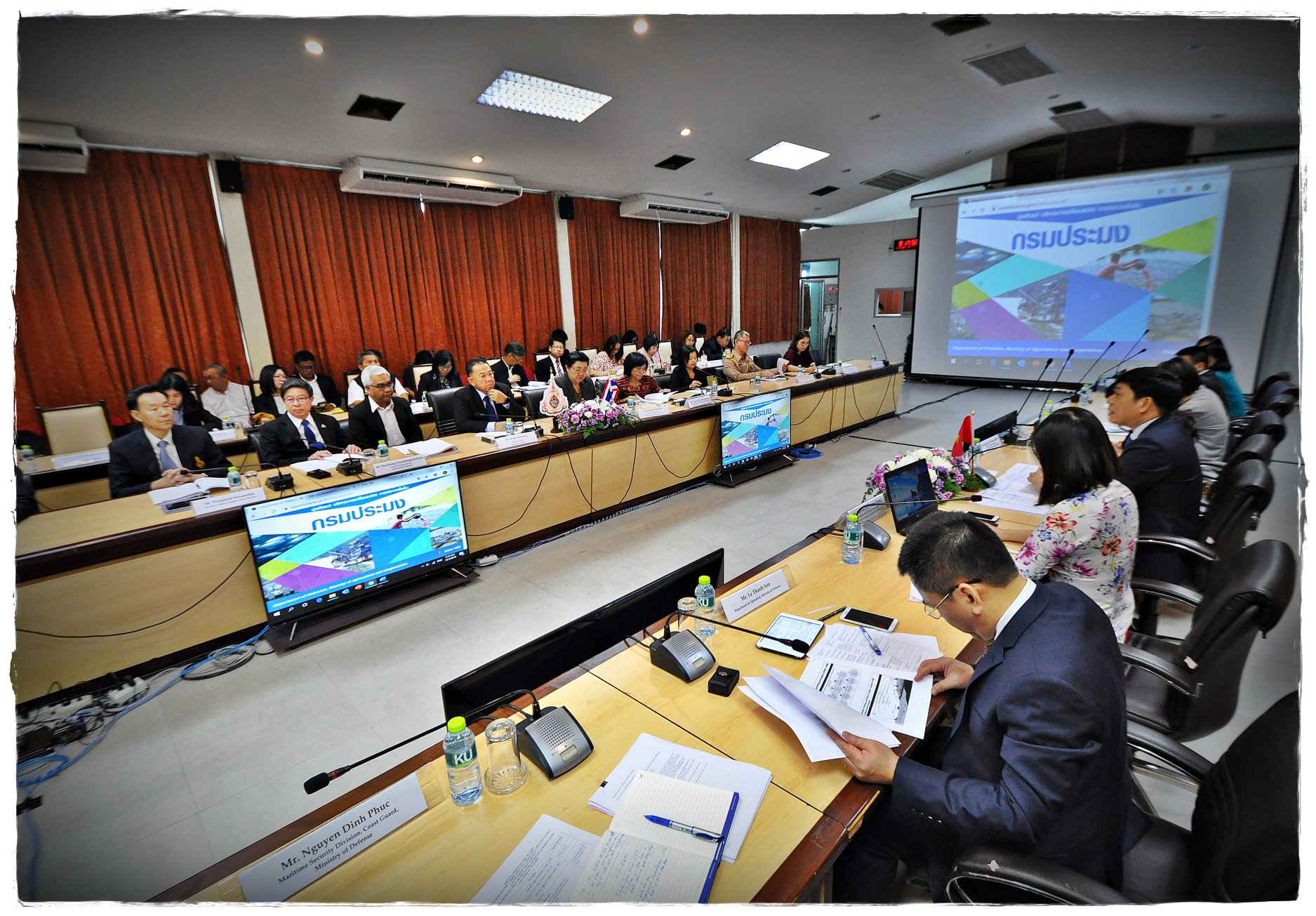 รองปลัดกระทรวงเกษตรและสหกรณ์ เป็นประธานการประชุมคณะทำงานร่วมเพื่อแก้ไขปัญหาการทำการประมงผิดกฎหมายระหว่างประเทศไทยและสาธารณรัฐสังคมนิยมเวียดนาม ครั้งที่ 3 พร้อมด้วยอธิบดีกรมประมง และคณะผู้บริหารกรมประมง..คลิก