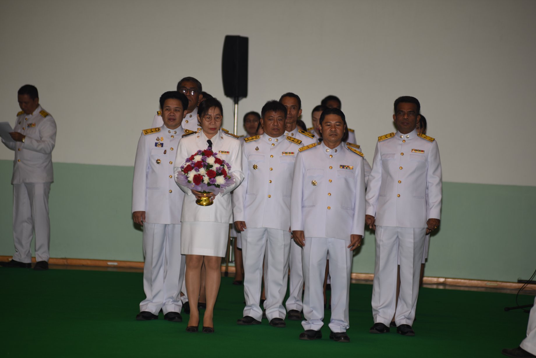 เข้าร่วมพิธีวางพานพุ่มดอกไม้ถวายราชสักการะ สมเด็จพระนเรศวรมหาราช เนื่องในวันยุทธหัตถีของสมเด็จพระนเรศวรมหาราช..คลิก