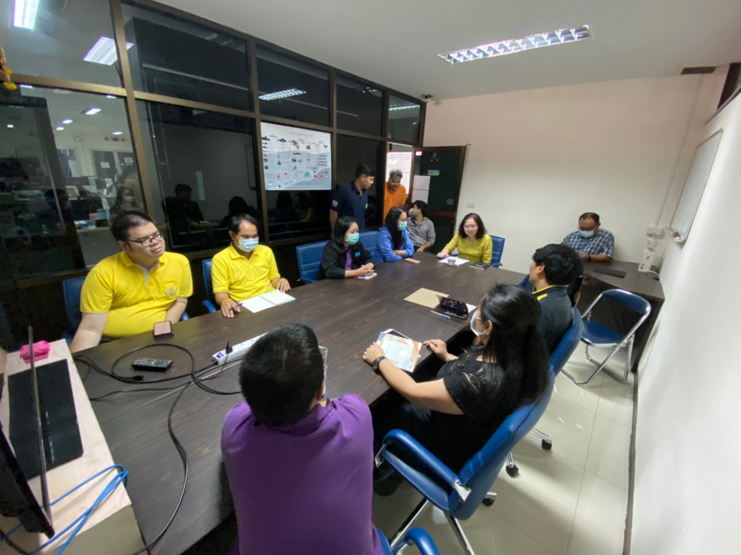 ประชุมสรุปการดำเนินงานกลุ่มคปท...คลิก