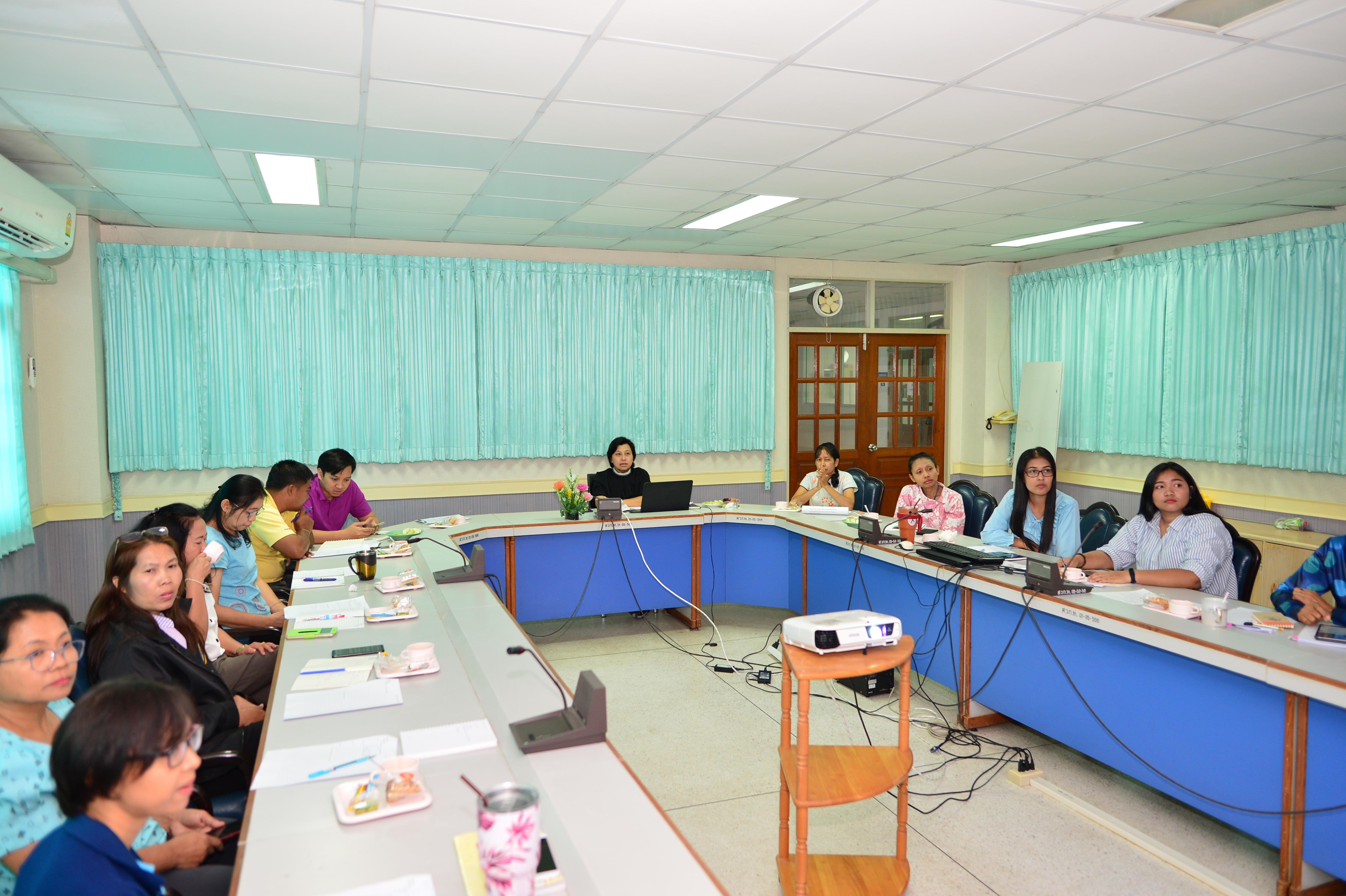 ประชุมข้าราชการ ศูนย์วิจัยสุขภาพสัตว์น้ำสงขลา ครั้งที่ 1/2563..คลิก