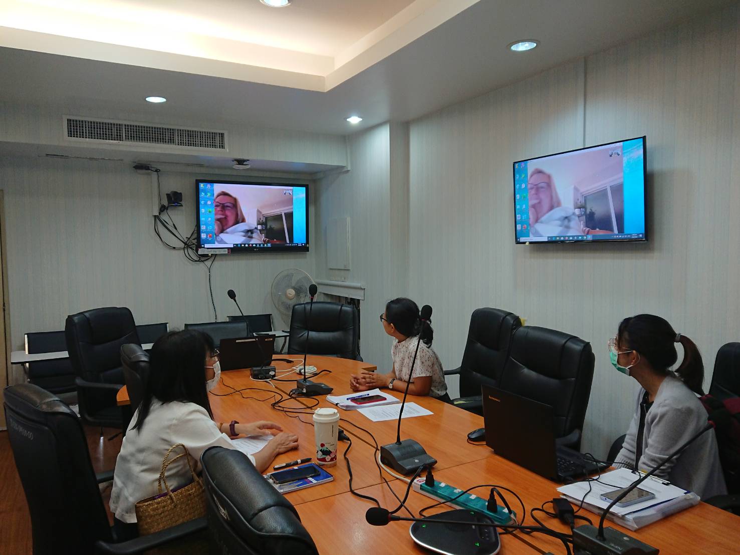 ประชุมทางไกลระหว่างประเทศ..คลิก