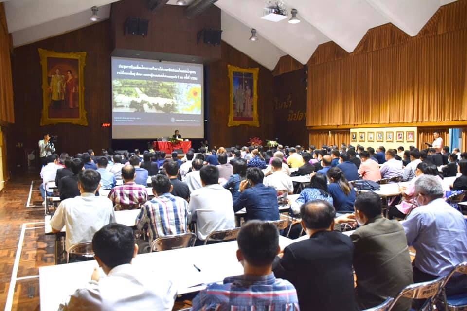 เข้าร่วมการประชุมการขับเคลื่อนโครงการสร้างรายได้จากอาชีพประมงในแหล่งน้ำชุมชนภายใต้แผนปฏิบัติการฟื้นฟู เยียวยาเกษตรกรผู้ประสบภัยฝนทิ้งช่วง ปี 2562 ครั้งที่ 1/2563..คลิก