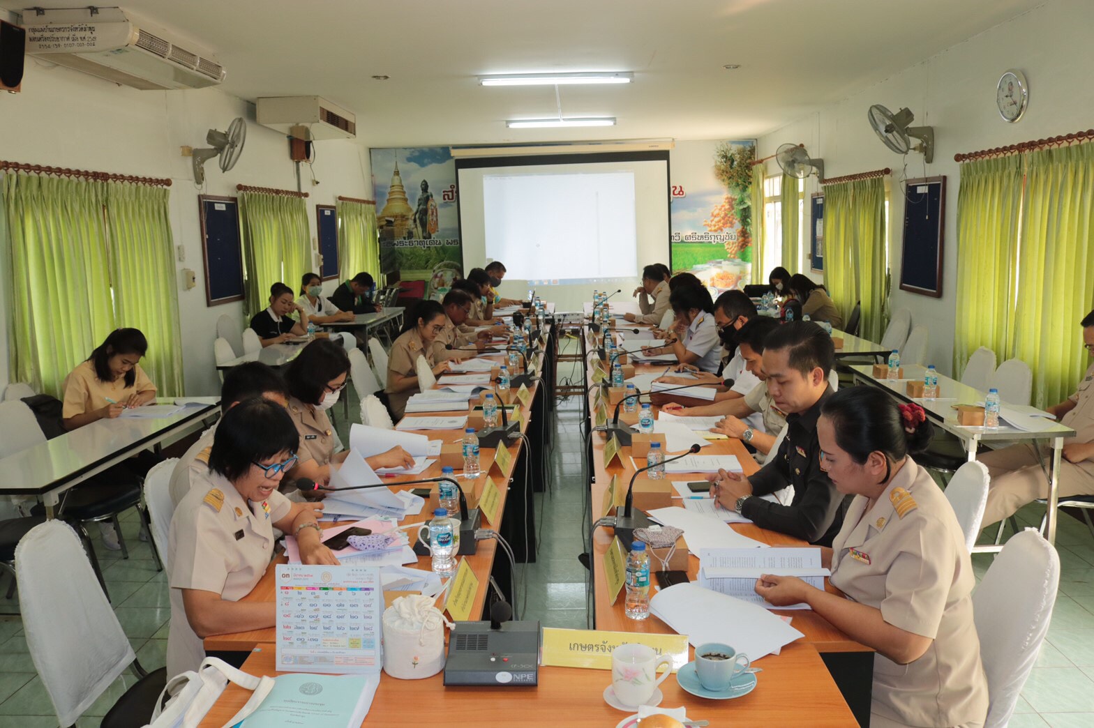 ร่วมประชุมคณะกรรมการอำนวยการขับเคลื่อนงานนโยบายสำคัญและการแก้ไขปัญหาภาคเกษตรระดับจังหวัด (Chief of Operation : CoO)..คลิก