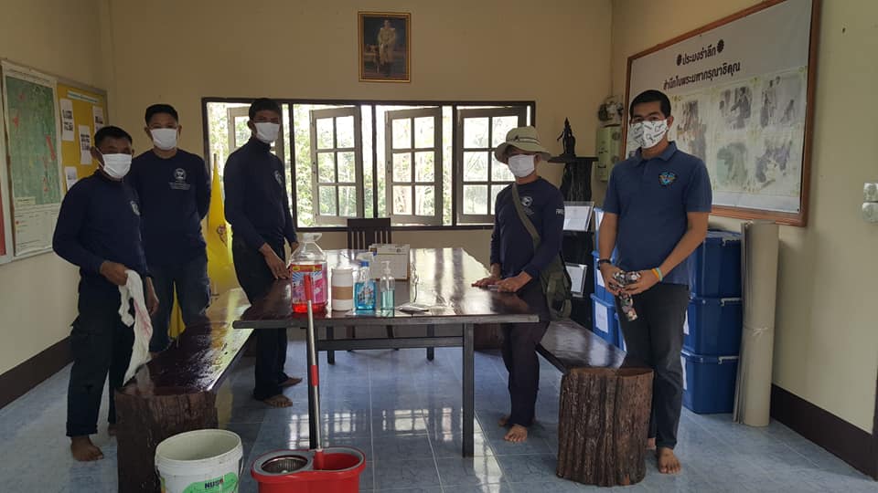 มาตรการป้องกันและแพร่กระจายเชื้อไวรัสโคโรนา 2019 (COVID - 19) โดยมาตรการบรรเทาปรับตามความเหมาะสมพร้อมแจ้งให้เจ้าหน้าที่ในหน่วยงาน ทราบและถือปฏิบัติโดยเคร่งครัด..คลิก