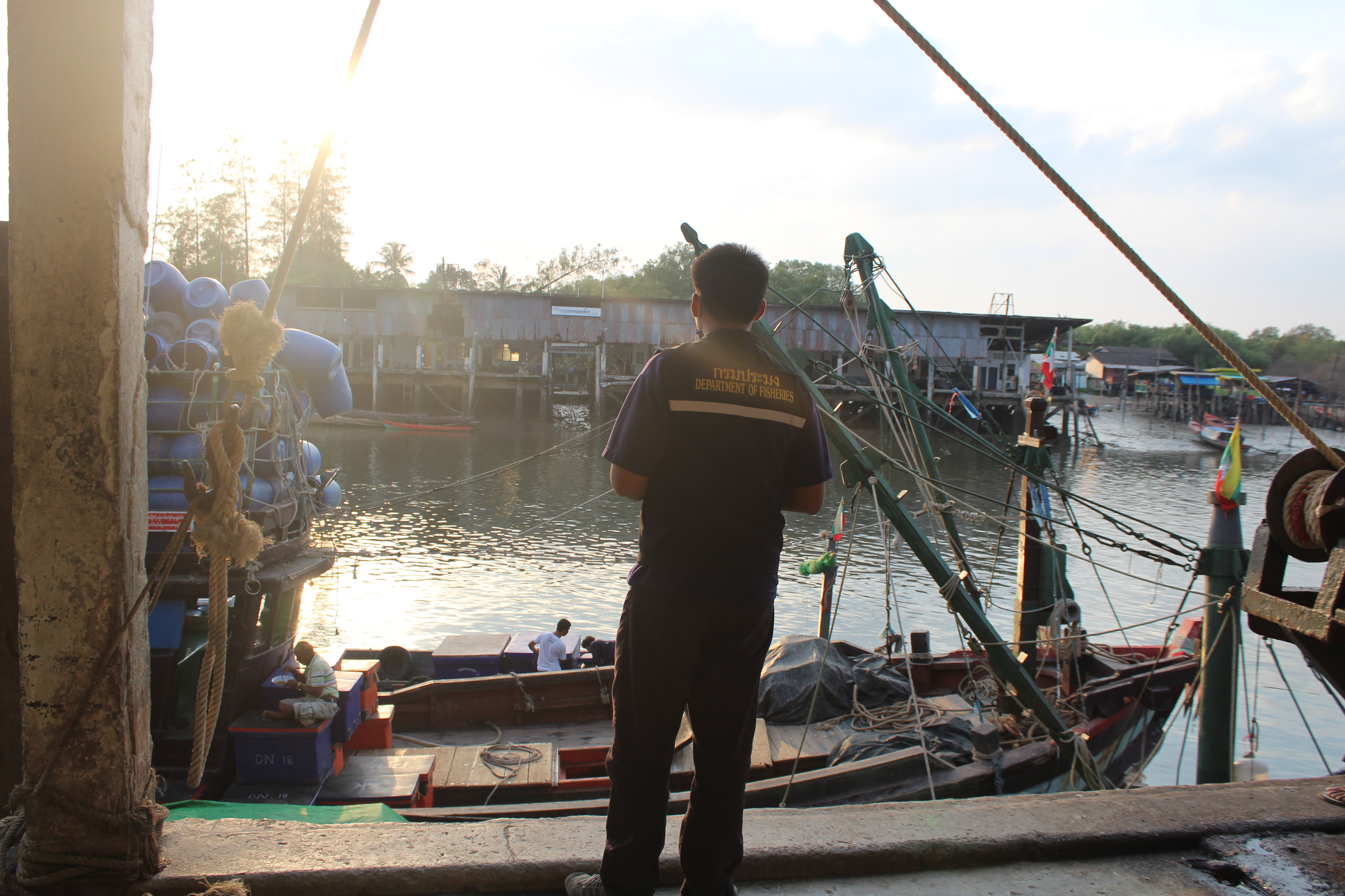 ตรวจสอบเรือและสินค้านำเข้าจากประเทศ MYANMAR..คลิก