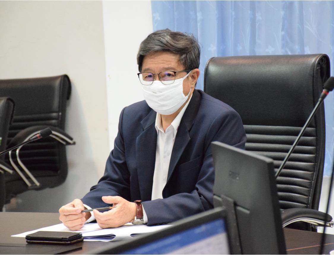 นายบรรจง จำนงศิตธรรม รองอธิบดีกรมประมง ให้เกียรติเป็นประธานการประชุมคณะกรรมการกลั่นกรองการประเมินผลการปฏิบัติราชการของข้าราชการ ลูกจ้างประจำ และพนักงานราชการ กรมประมง ครั้งที่ 1/2563..คลิก