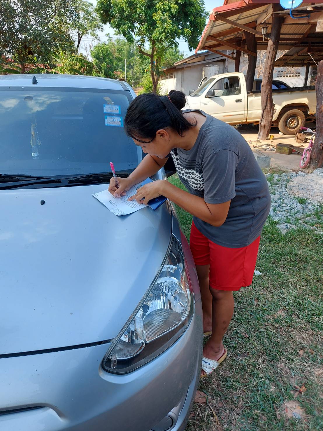 ประมงอำม่วงสามสิบ ตรวจสอบและขึ้นทะเบียน ทบ.1 ผู้เพาะเลี้ยงจระเข้ในเขตพื้นที่ อำเภอม่วงสามสิบ จังหวัดอุบลราชธานี..คลิก