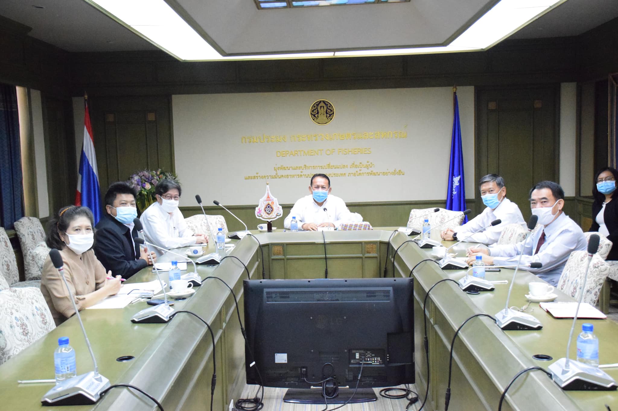 การประชุมหารือในเรื่องการขับเคลื่อนการดำเนินงานตามนโยบายของกรมประมง การปรับโครงสร้างกรมประมง 2563 และ การติดตามความก้าวหน้าการดำเนินงานโครงการสำคัญ..คลิก