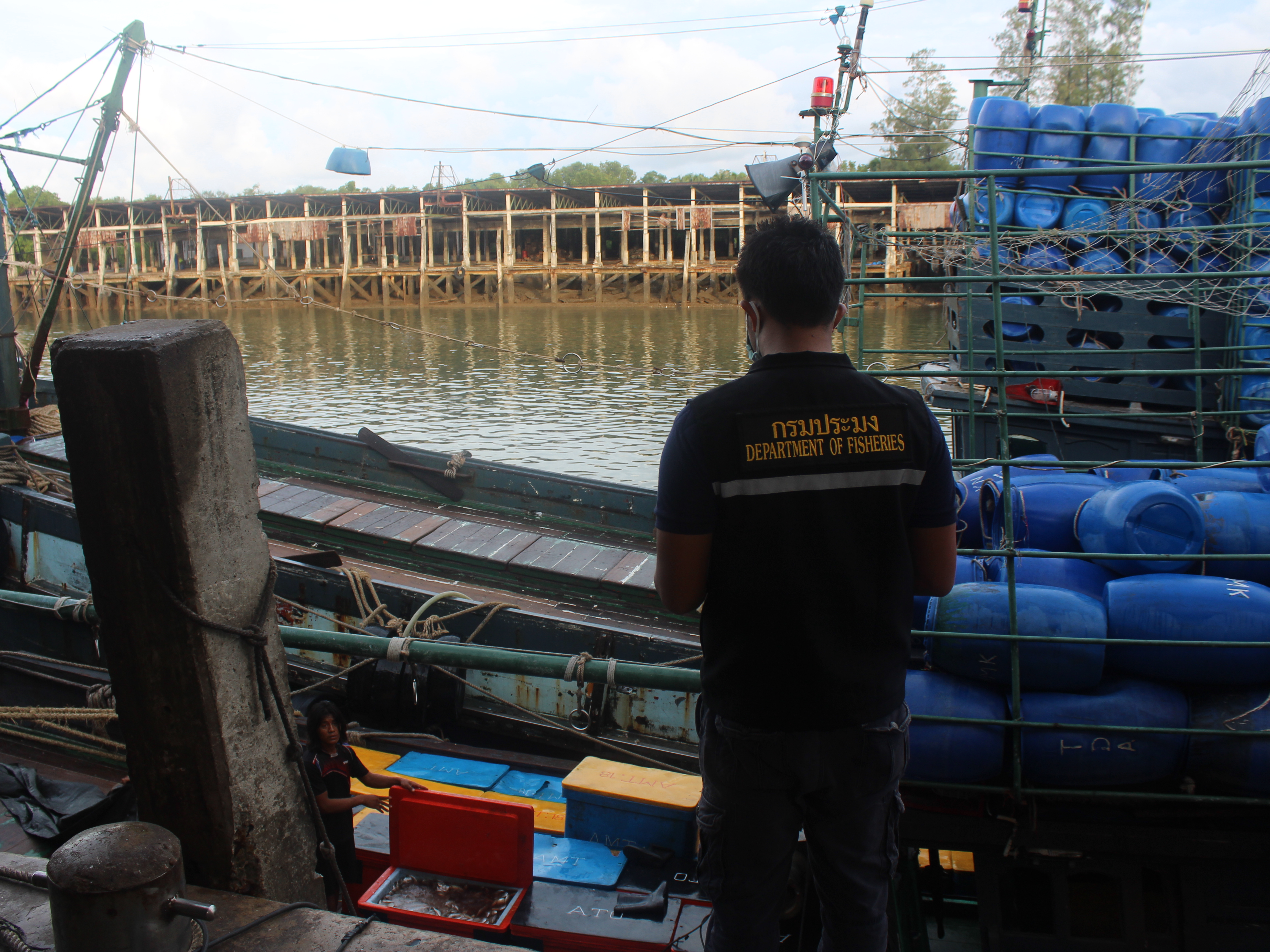 ตรวจสอบเรือและสินค้านำเข้าจากประเทศ MYANMAR..คลิก