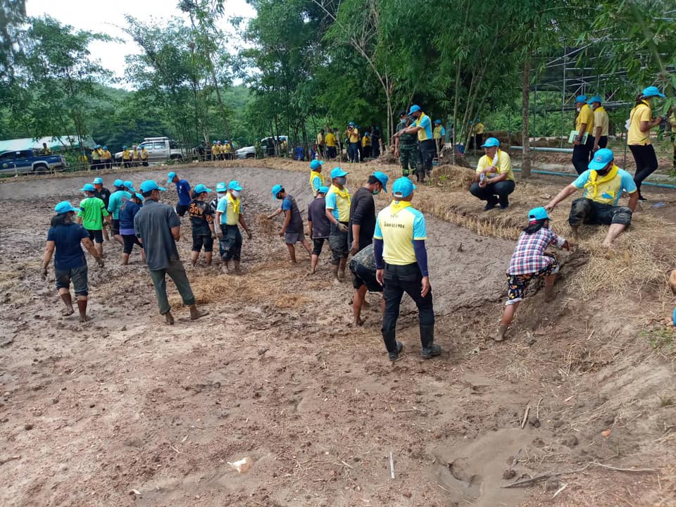 ร่วมประชุมรับการตรวจเยี่ยมโครงการฟาร์มตัวอย่าง ต้านภัยโควิด 19 พร้อมตรวจเยี่ยมความก้าวหน้า โครงการเกษตรทฤษฎีใหม่ (โคก หนอง นา โมเดล) ฟาร์มตัวอย่างตามแนวพระราชดำริบ้านบ่อหวี..คลิก