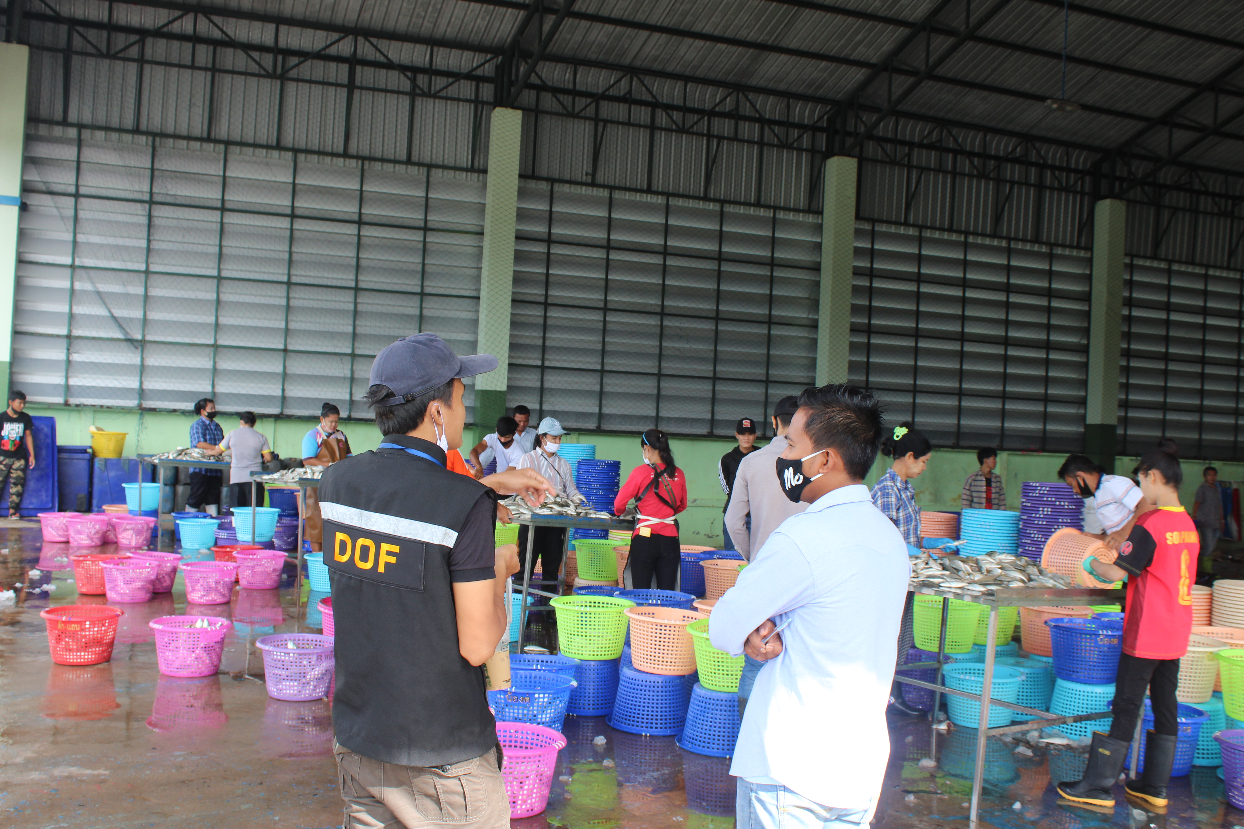 ควบคุมขนถ่ายสัตว์น้ำขึ้นท่าจากประเทศMYANMAR..คลิก