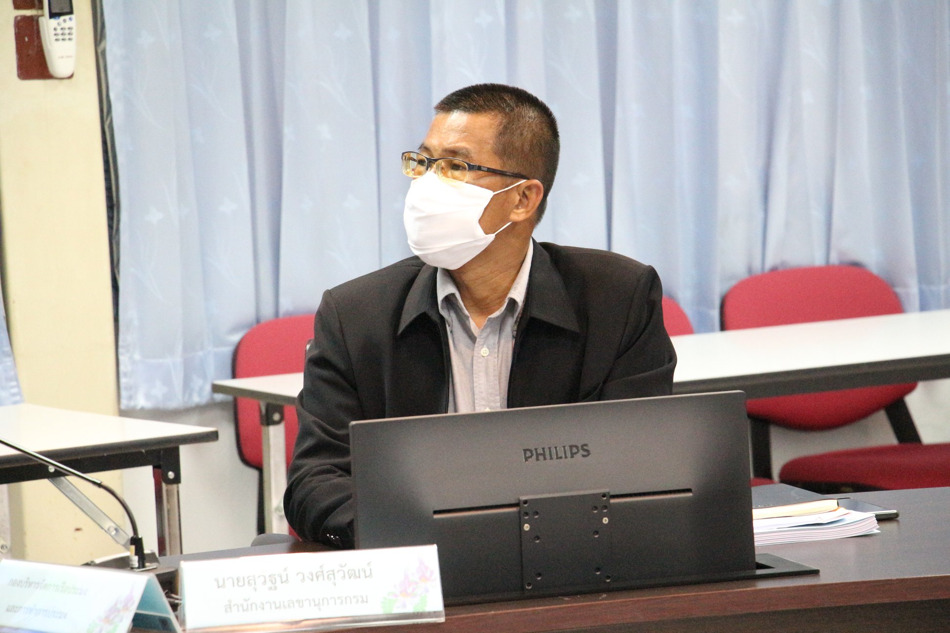 นายมีศักดิ์ ภักดีคง อธิบดีกรมประมง เป็นประธานการประชุมคณะทำงานติดตามการปฏิบัติงานและแก้ไขปัญหาในการดำเนินการเกี่ยวข้องกับการแก้ไขปัญหาการทำการประมงผิดกฎหมาย (Daily Brief) ครั้งที่ 14 / 2563..คลิก