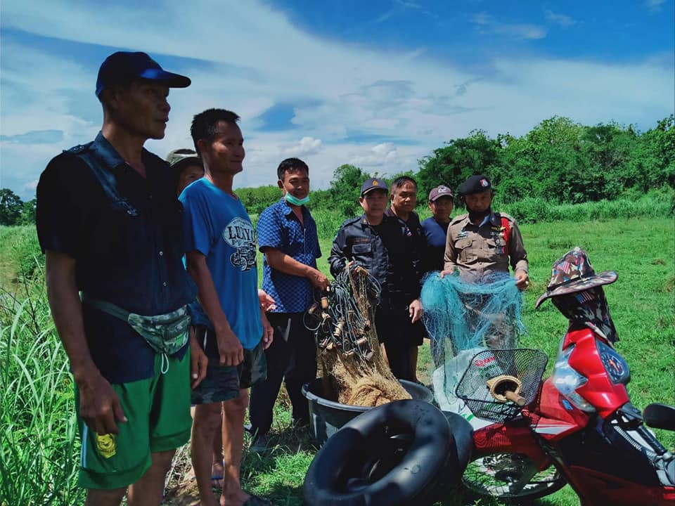 ปฏิบัติงานควบคุมการทำการประมงในช่วงฤดูปลาน้ำจืดมีไข่หรือวางไข่เลี้ยงตัวอ่อน..คลิก