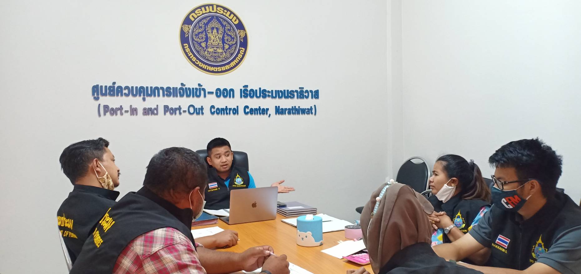 วันที่ 2 ก.ค. 63 ศจร.นราธิวาส จัดประชุมประจำเดือนของข้าราชการ พนักงานราชการ และเจ้าหน้าที่..คลิก