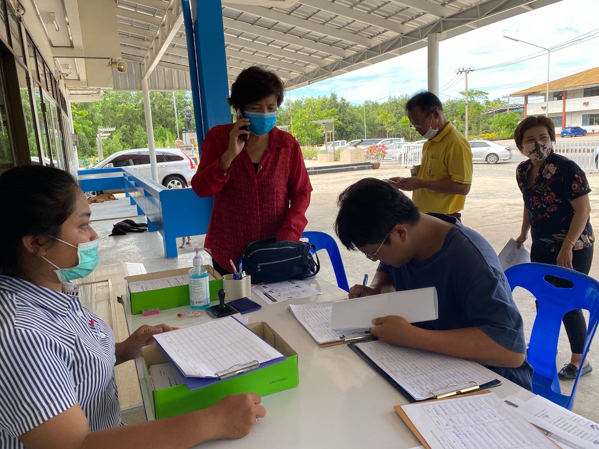 ประชุมชี้แจงโครงการสินเชื่อเพื่อเสริมสภาพคล่องผู้ประกอบการเรือประมง..คลิก